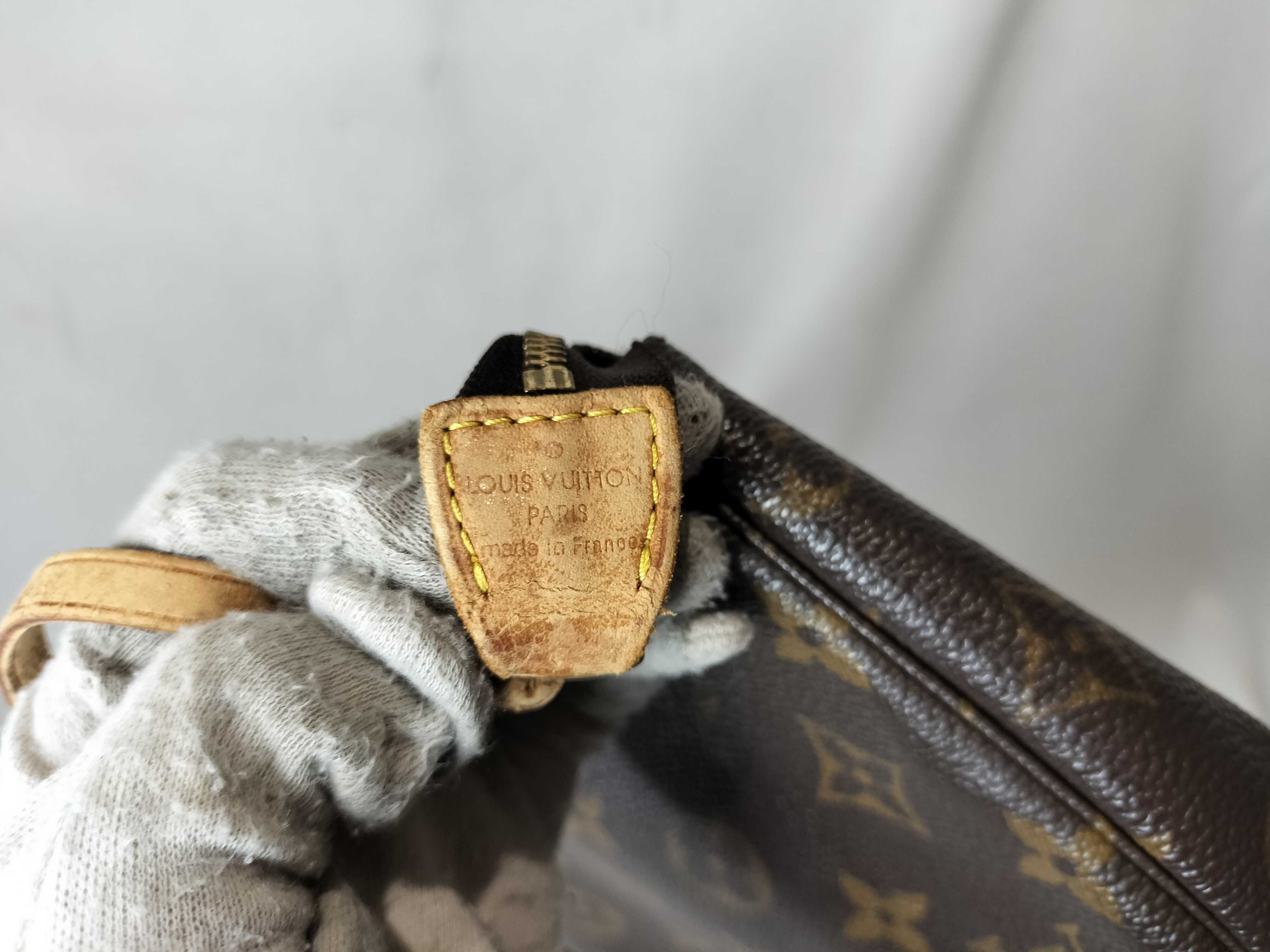 Monogram Pochette Accessoires M51980 Brown Handbag — view 8