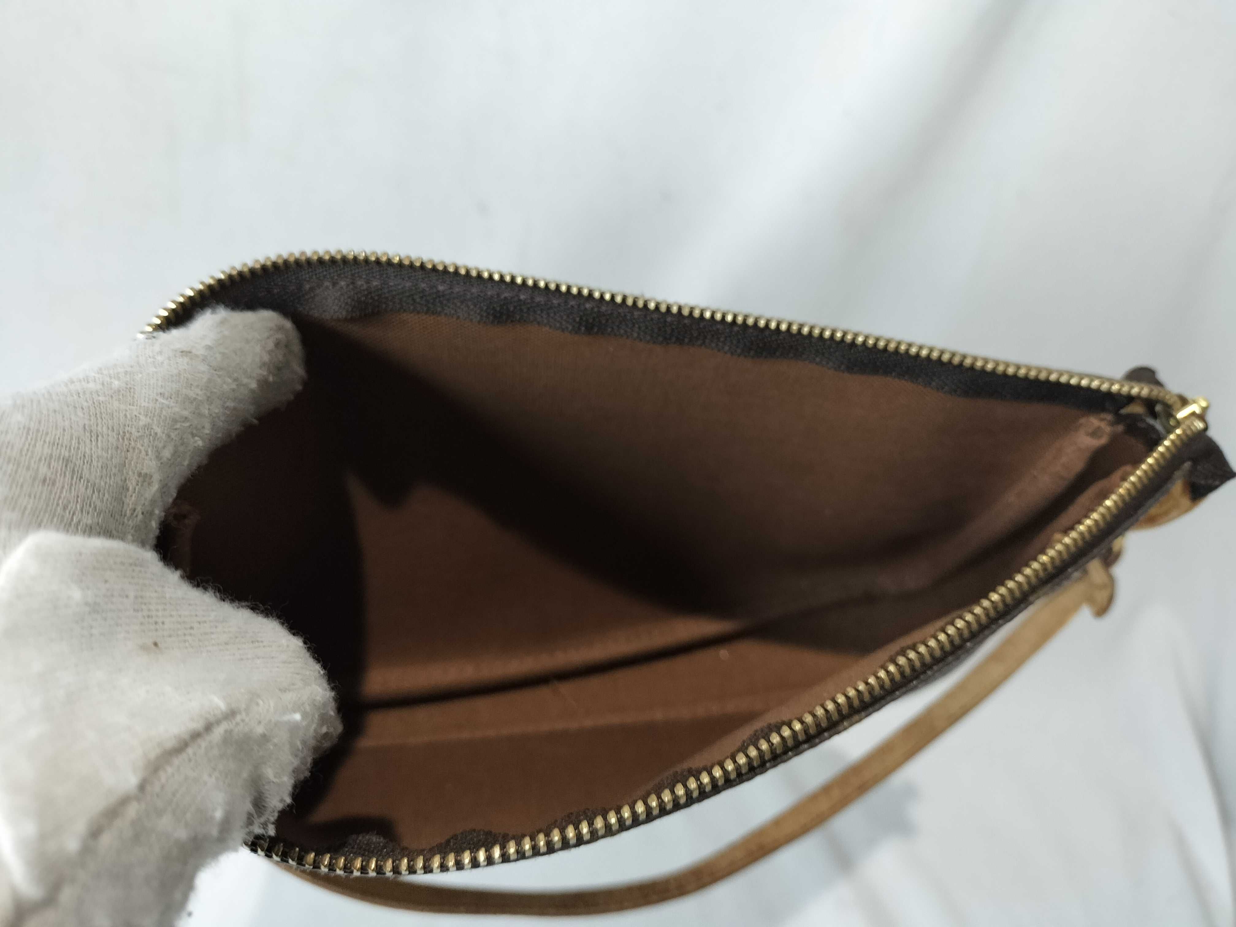 Monogram Pochette Accessoires M51980 Brown Handbag — view 10