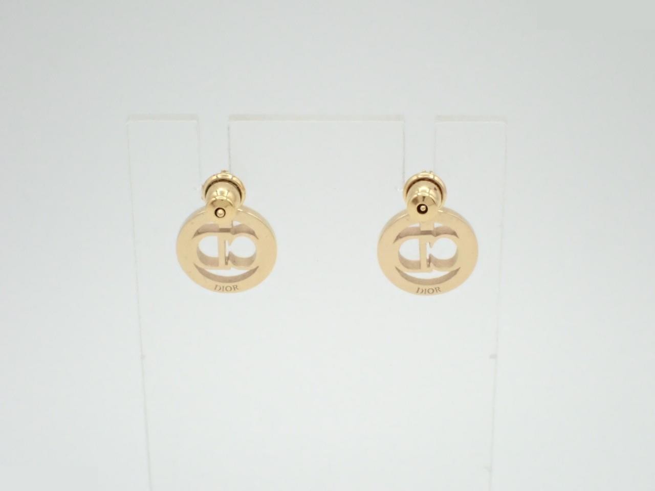 Other lines: Precious metals and earrings — view 2