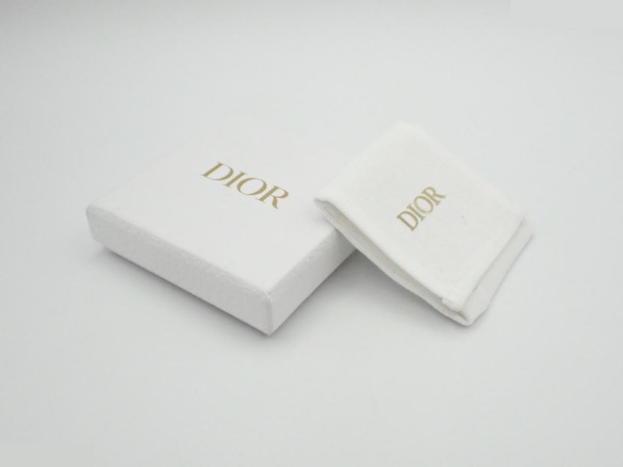 Other lines: Precious metals and earrings — view 4