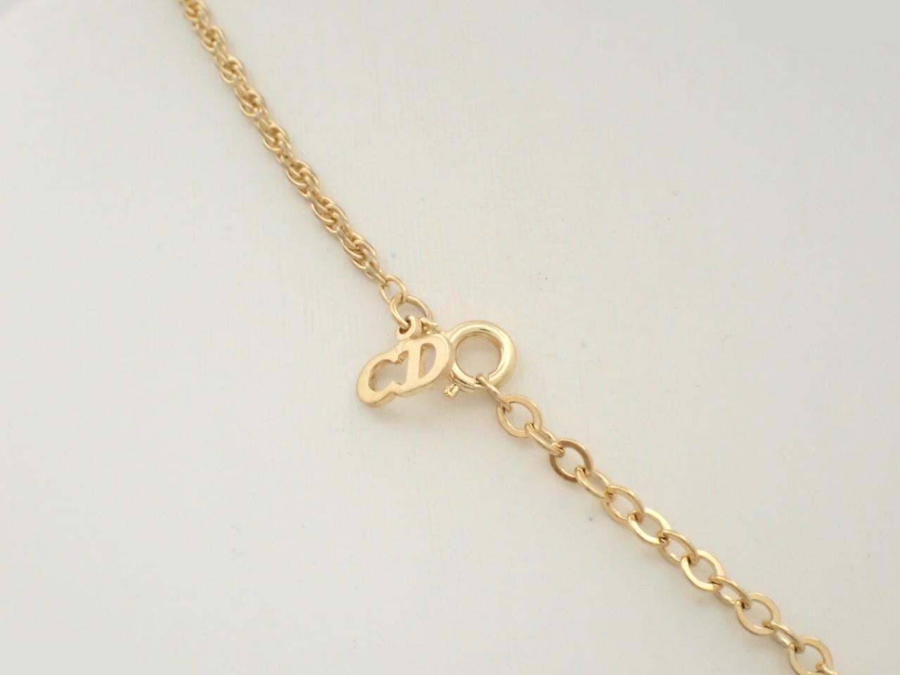 Other line: Precious metals, necklaces, pendants, neck circumference approximately 45cm. — view 2