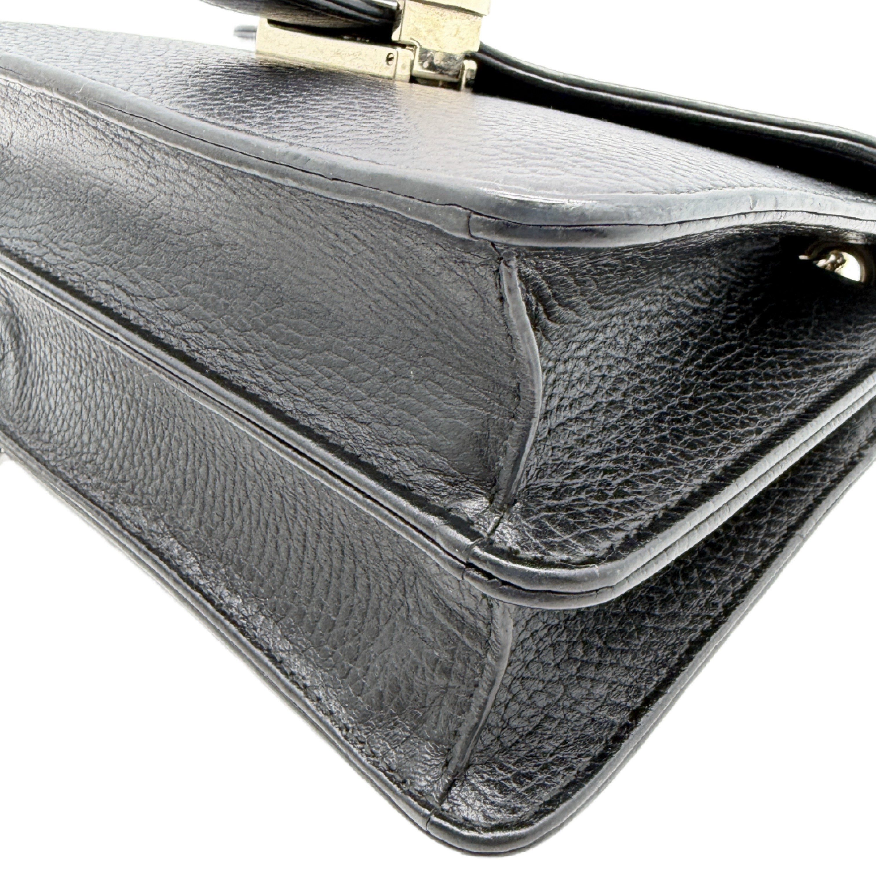 Small leather shoulder bag with interlocking G logo — view 6