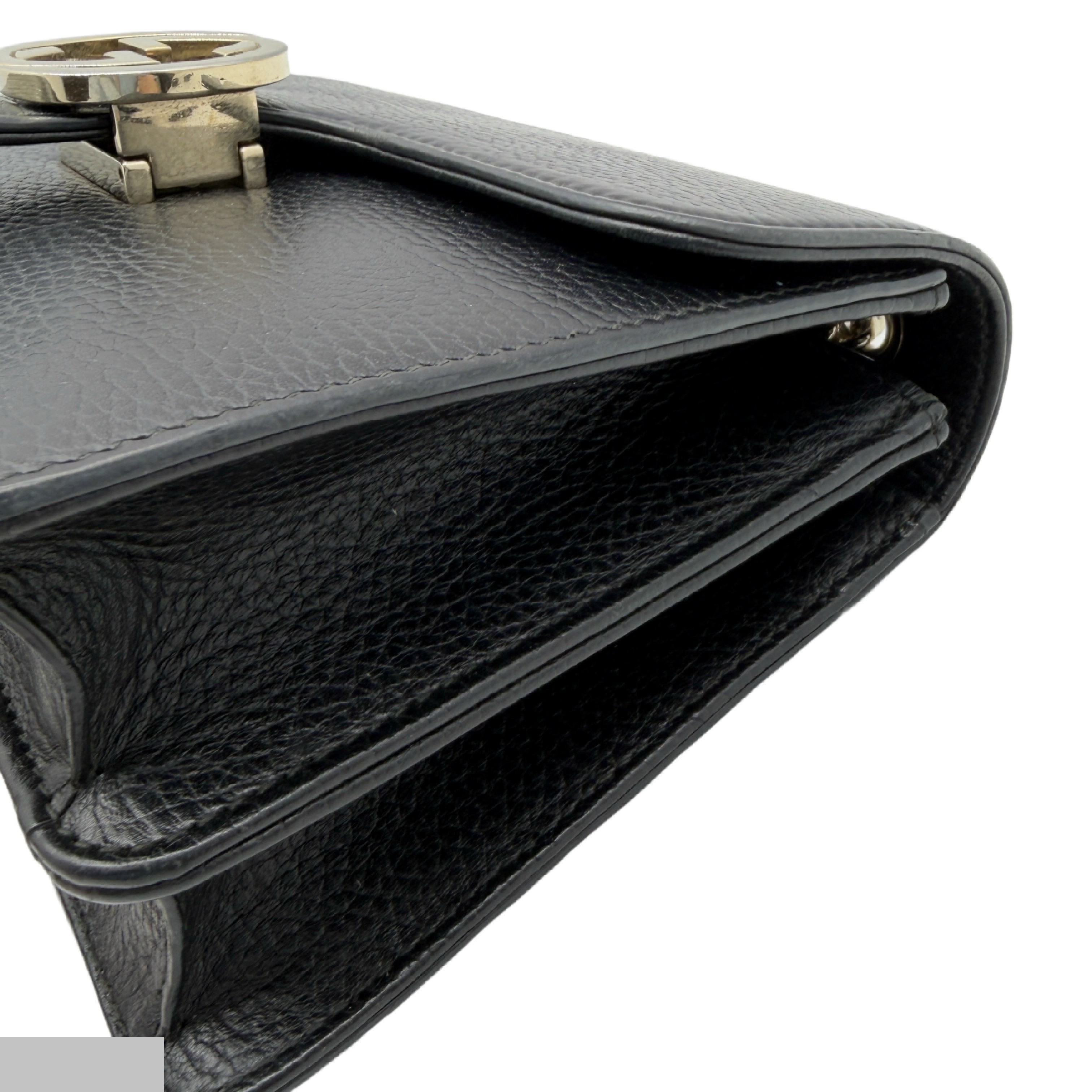 Small leather shoulder bag with interlocking G logo — view 7