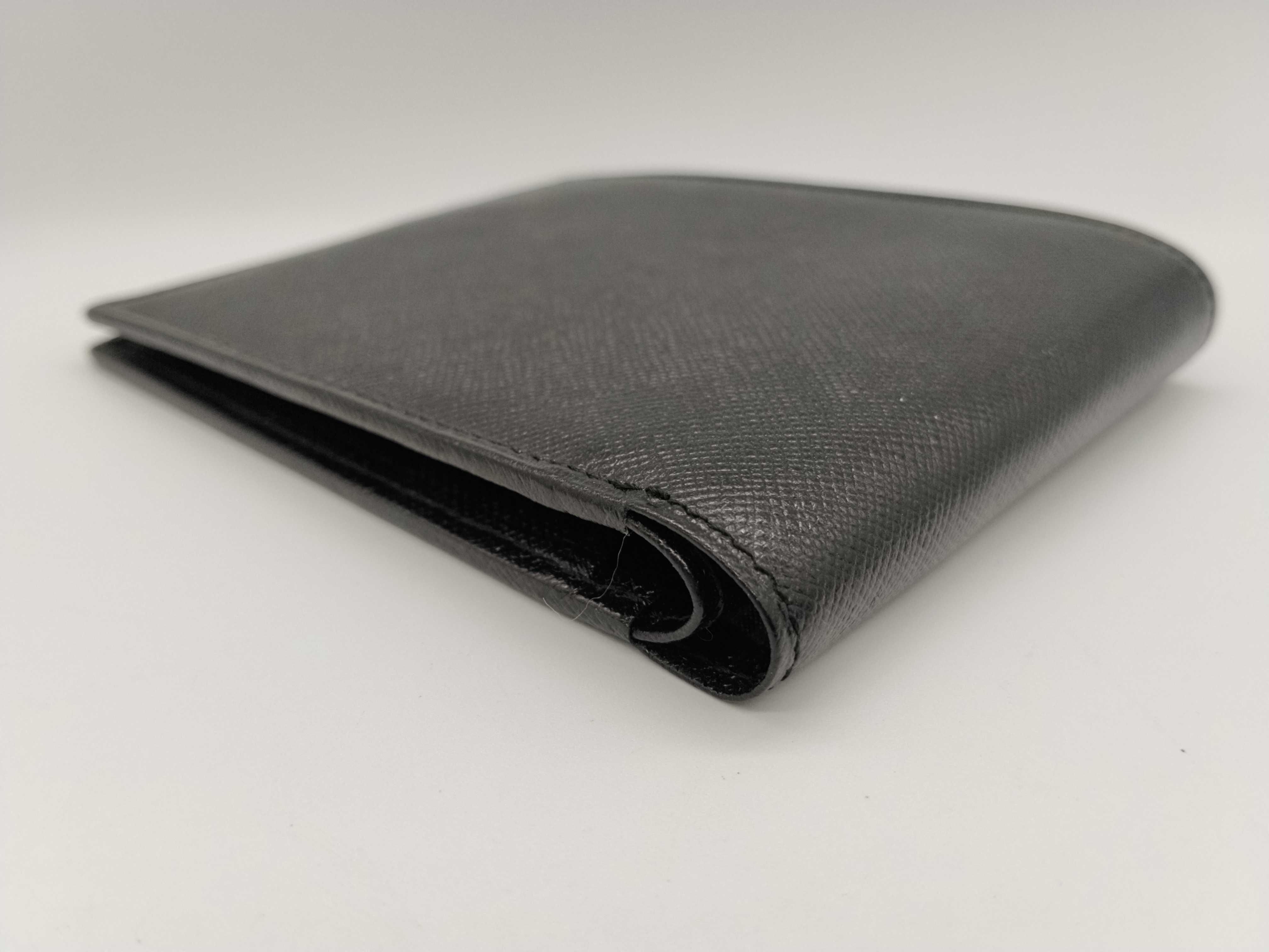 foldable wallet, with box. — view 3