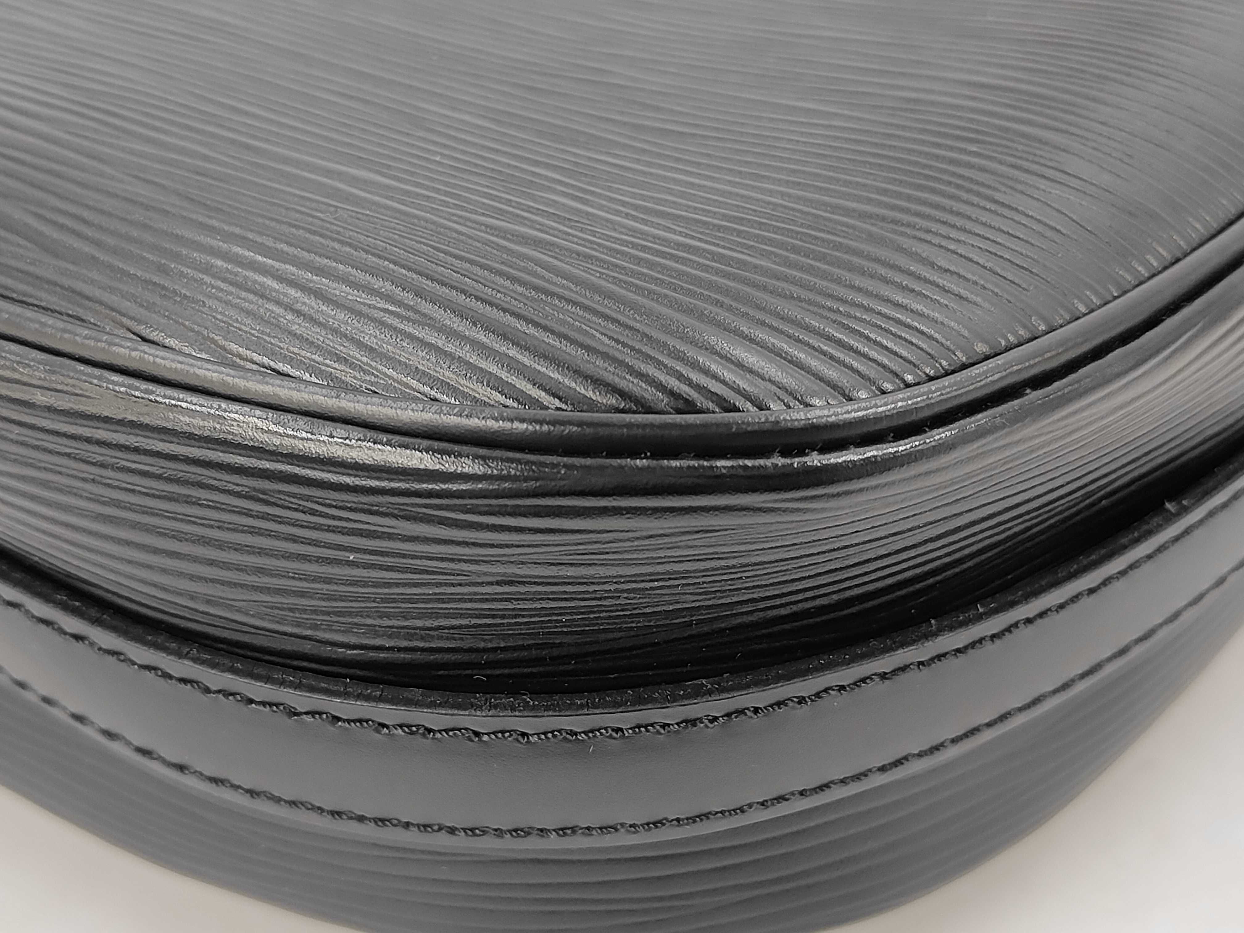 Epi Jeune Fille Shoulder Bag — view 3