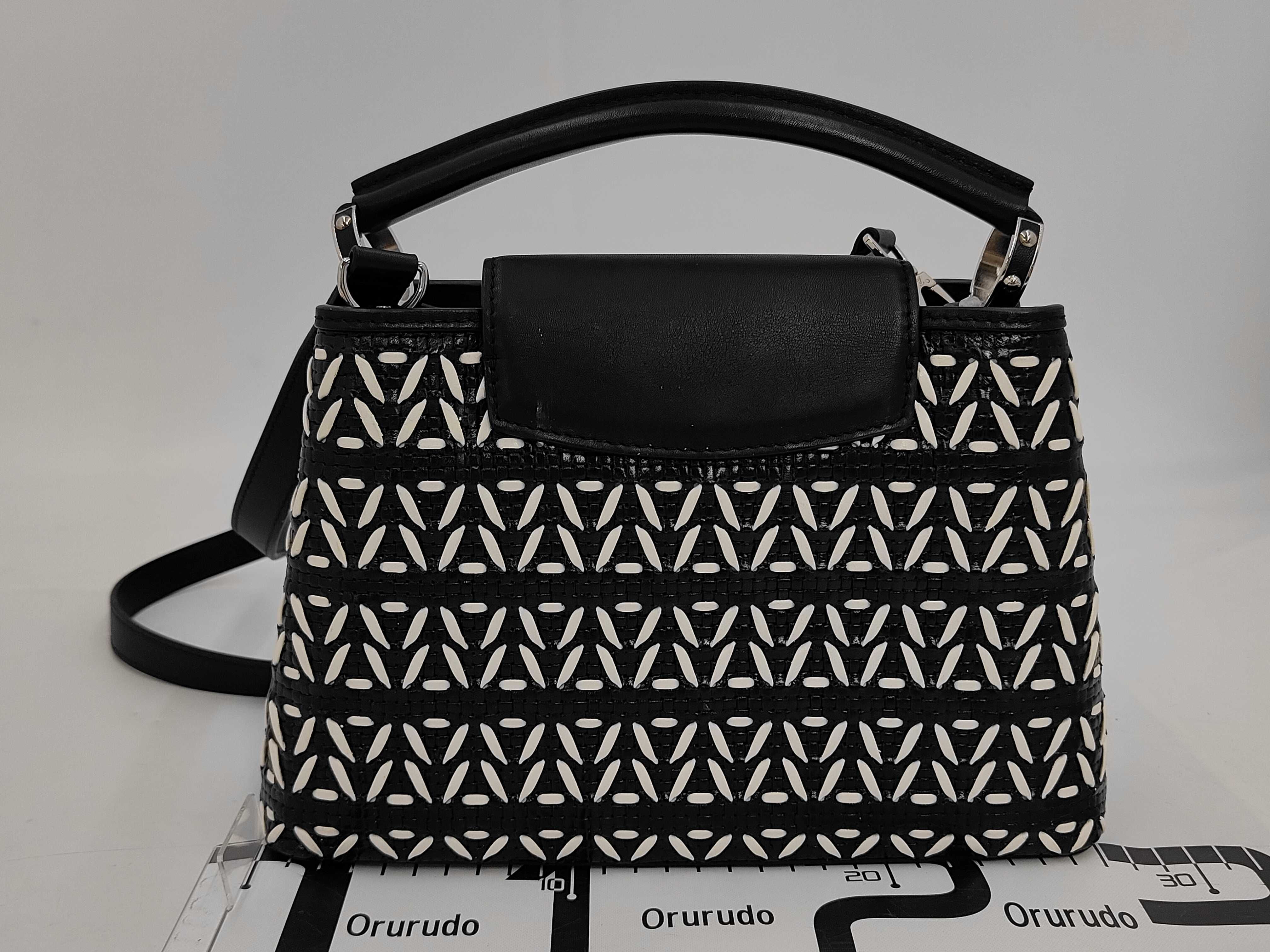 Capucines handbag — view 2