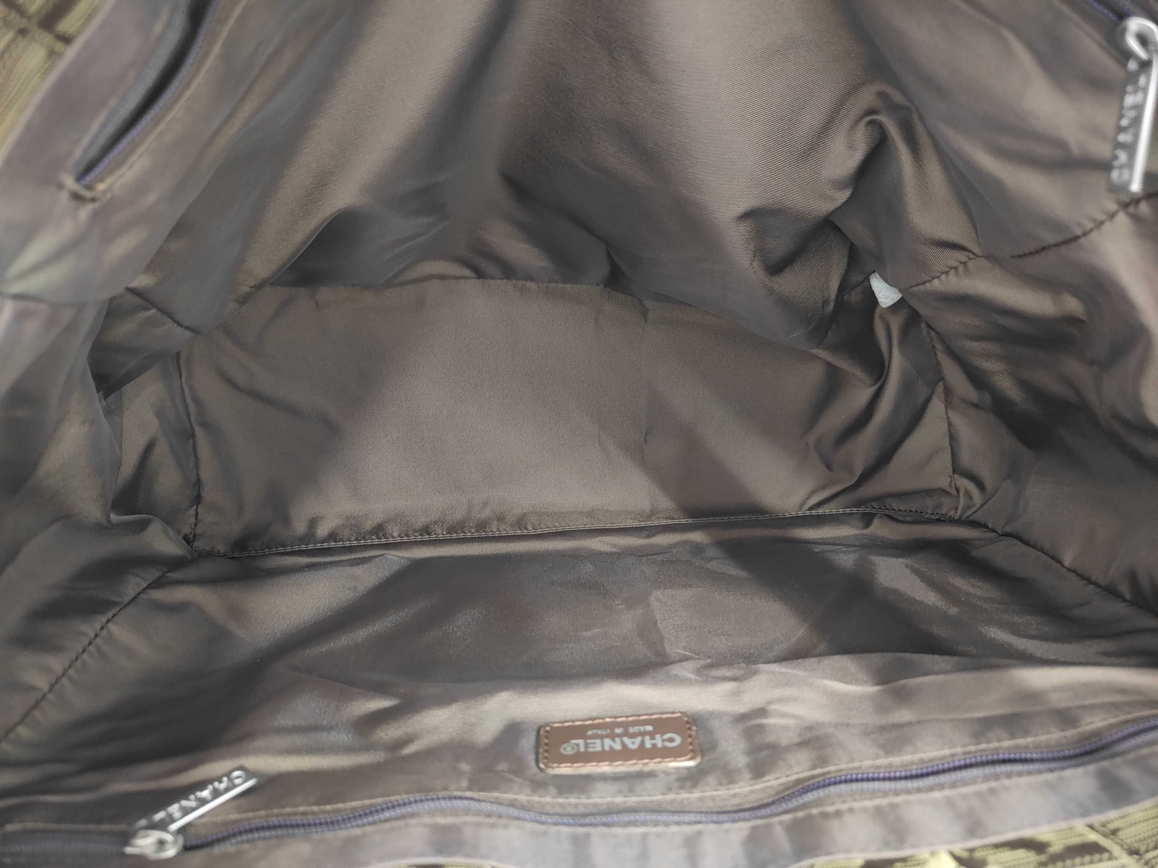 A15991 New Travel Line Tote MM Nylon Khaki Tote Bag — view 8