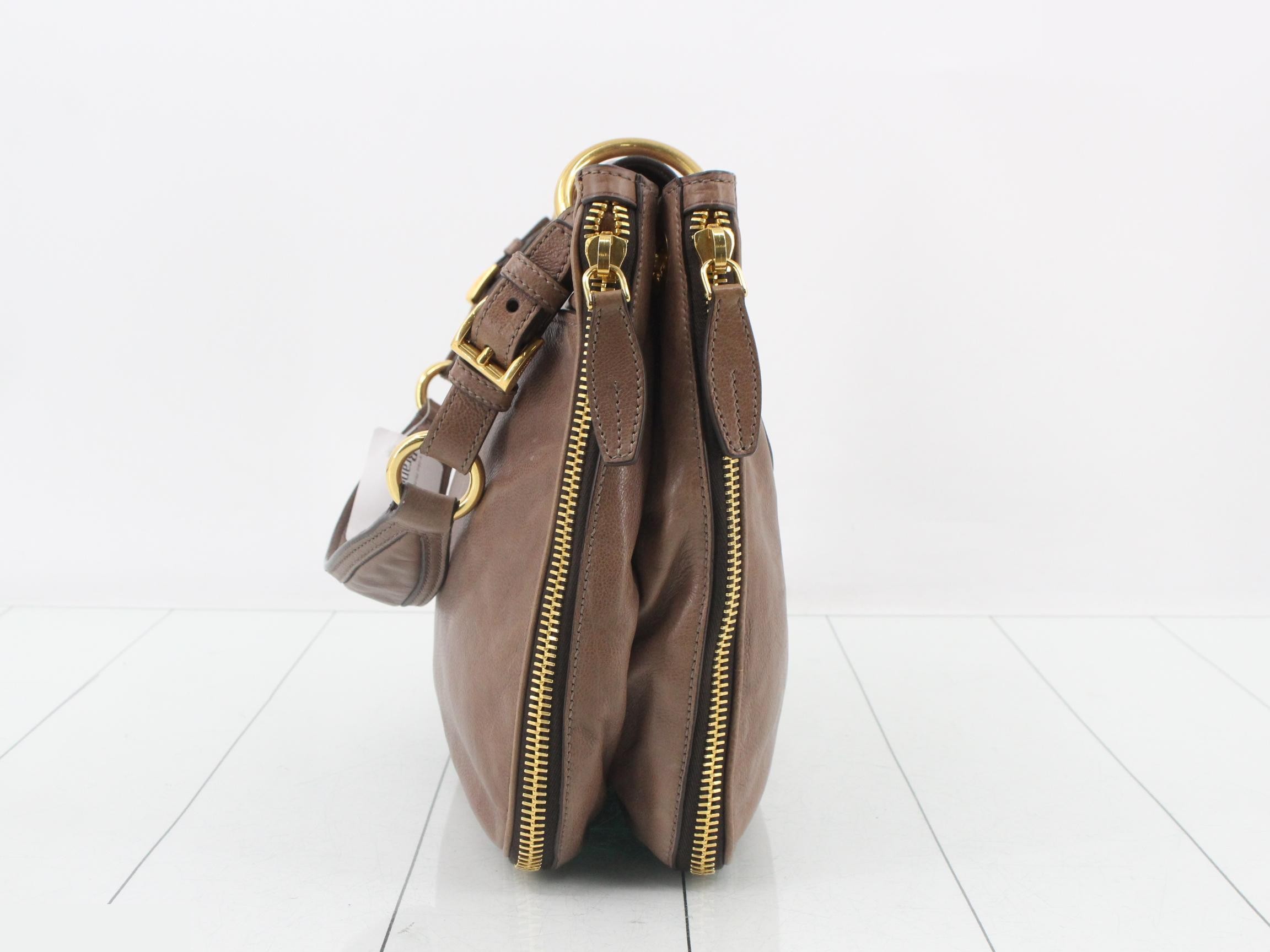 Leather, metal hardware, shoulder bag — view 4