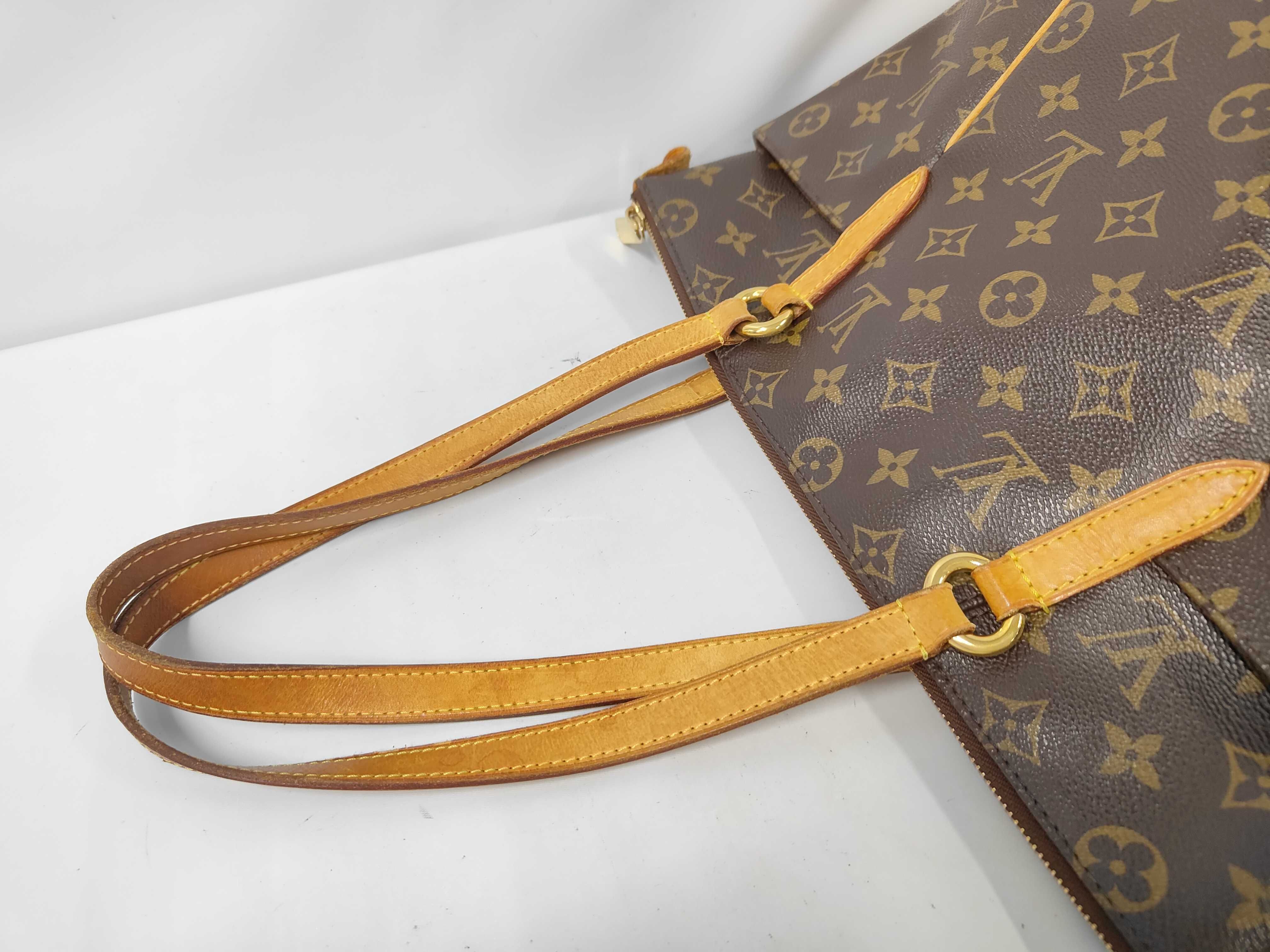 Monogram Totally PM DU0163 Tote Bag — view 5