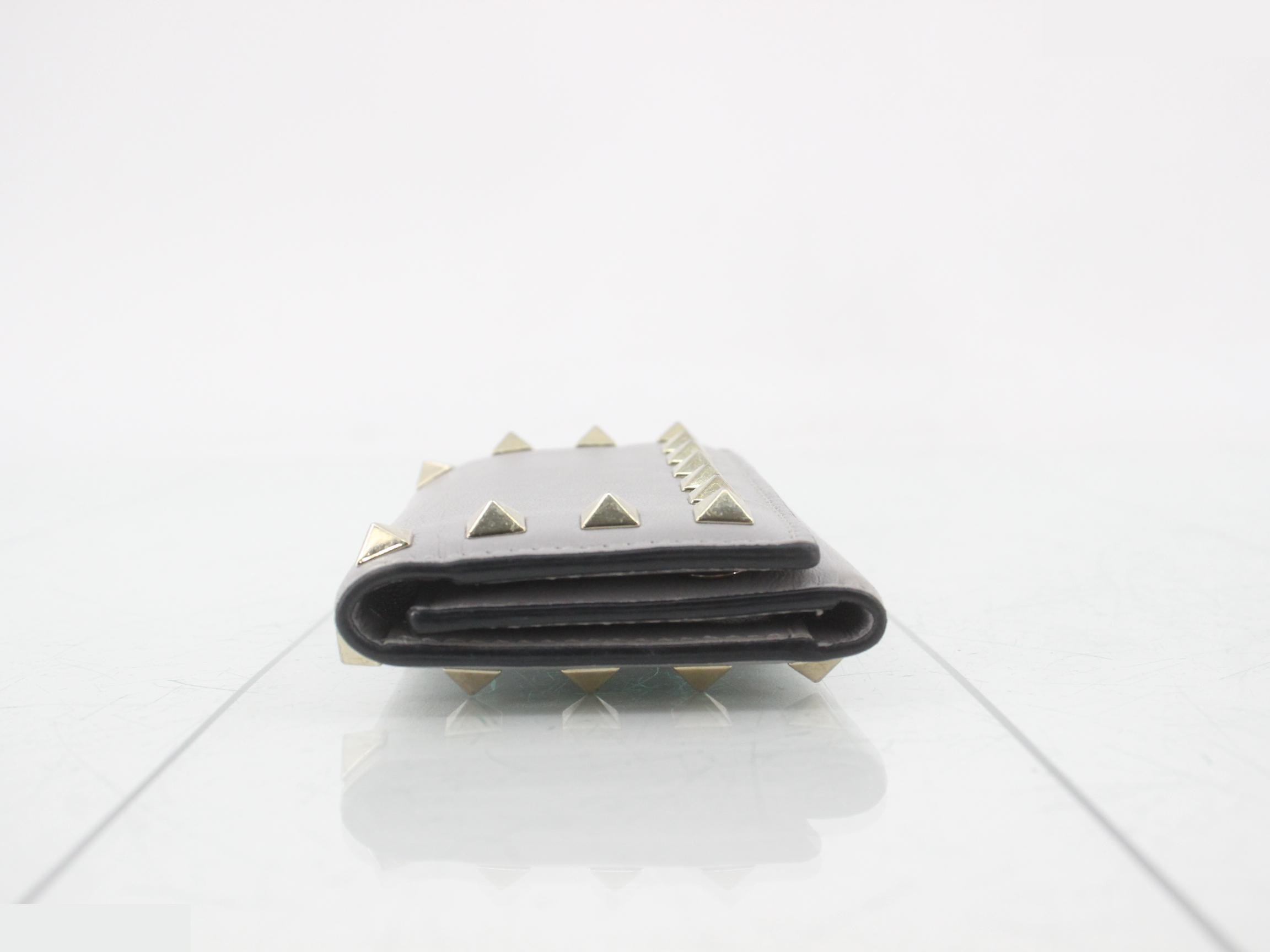 Red Valentino key case with studs — view 3