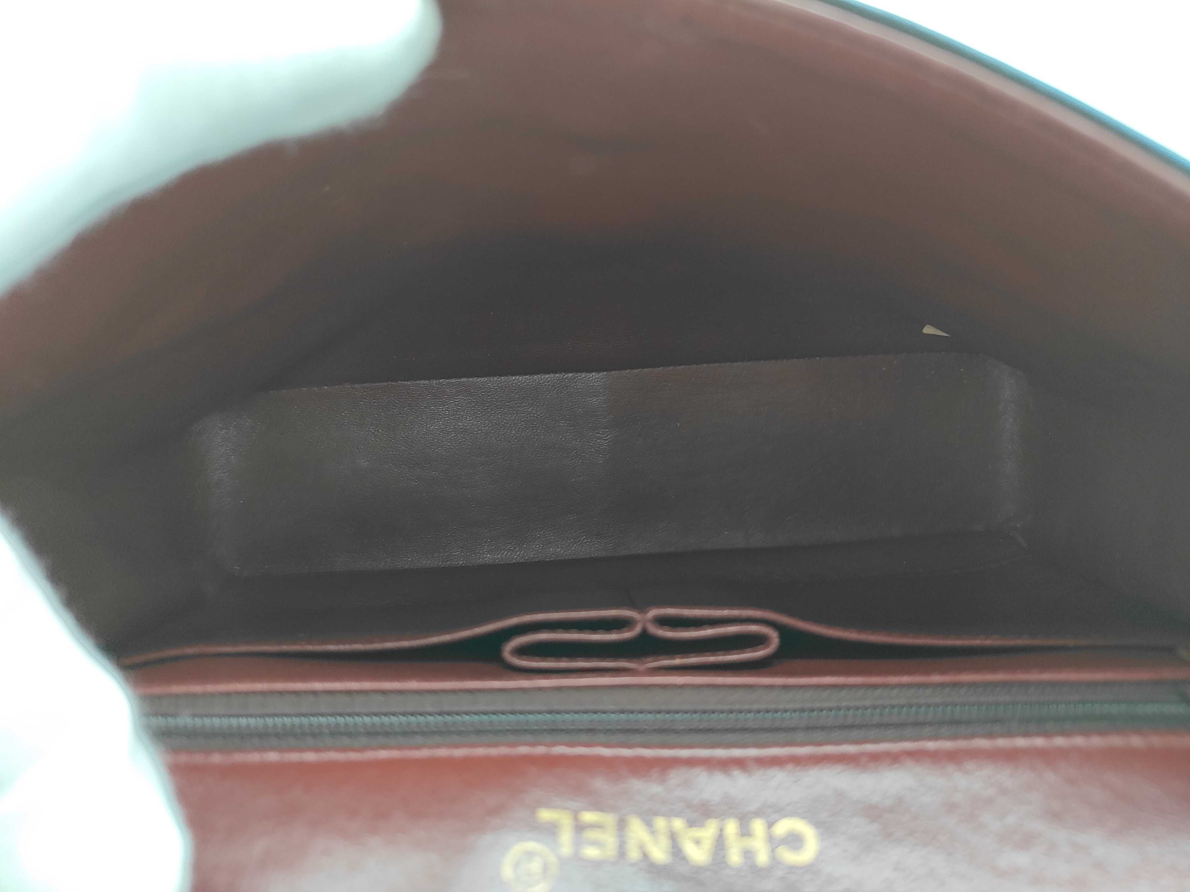 Matelassé 25 Double Flap Shoulder Bag (Serial No. 1) — view 10