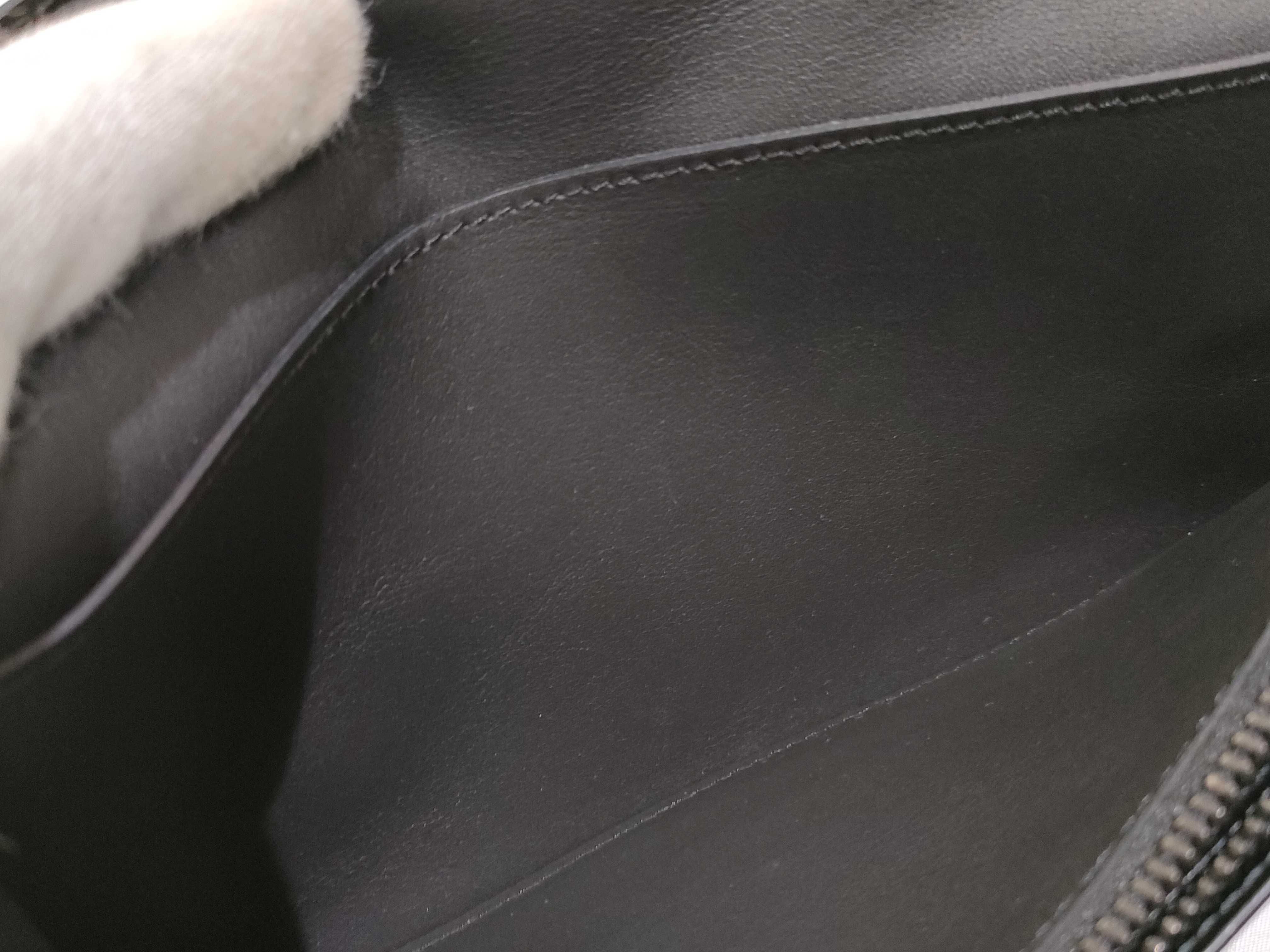 Taiga Portefeuille Brazza Taurillon Aerogram M25942 Wallet — view 12