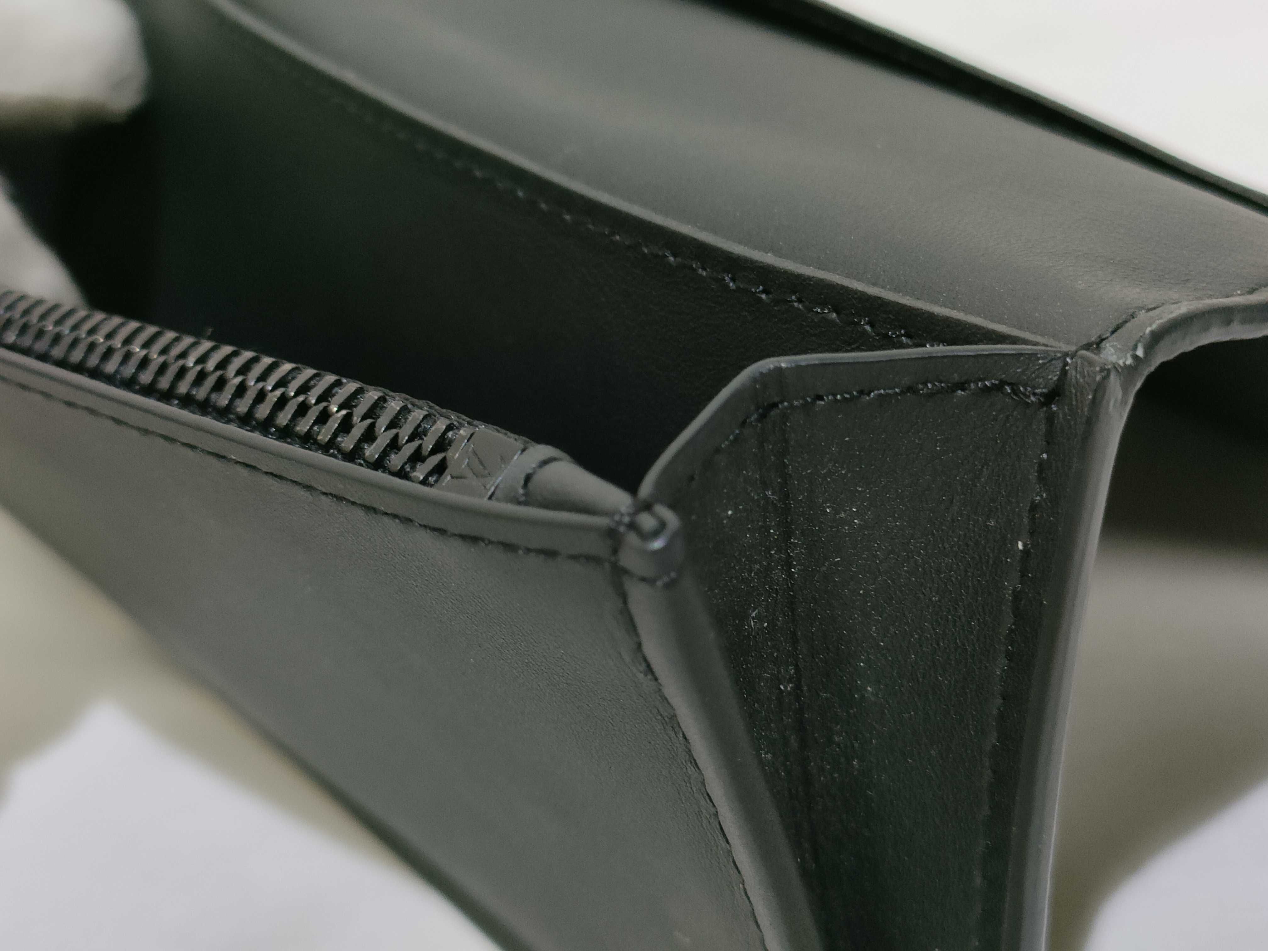 Taiga Portefeuille Brazza Taurillon Aerogram M25942 Wallet — view 15