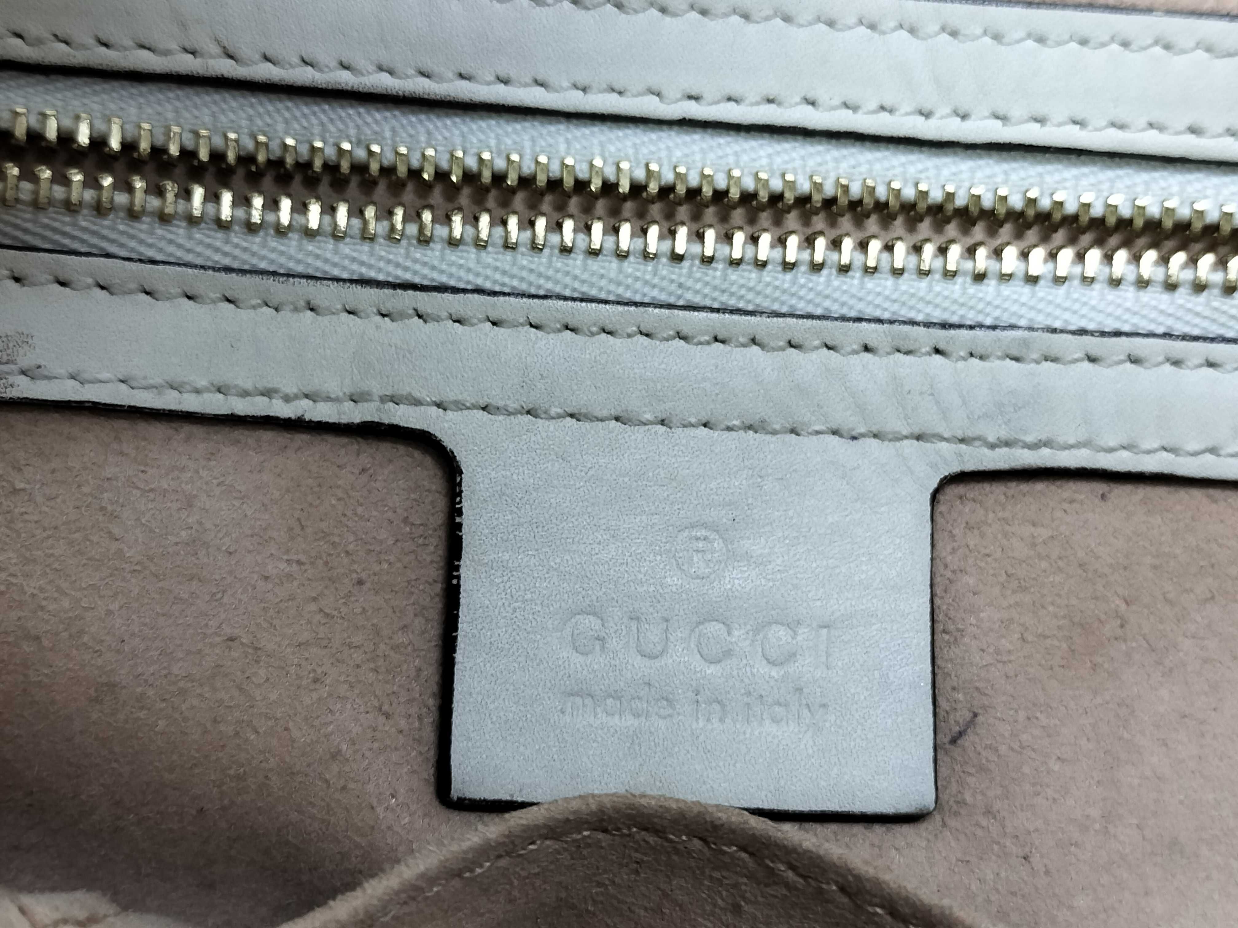GG Supreme Shoulder Bag Tote Bag — view 8
