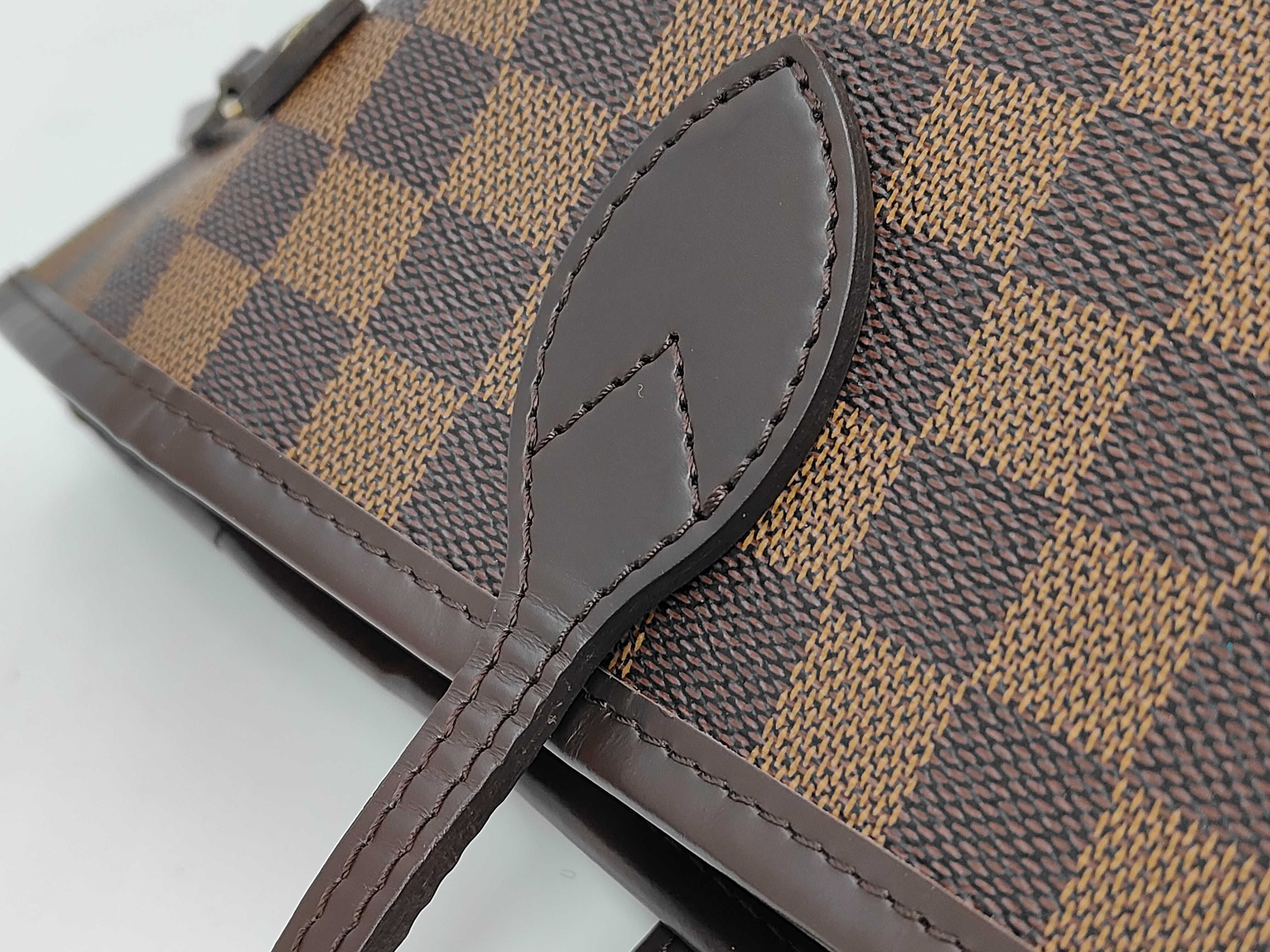 Damier Neverfull MM Tote Bag — view 5