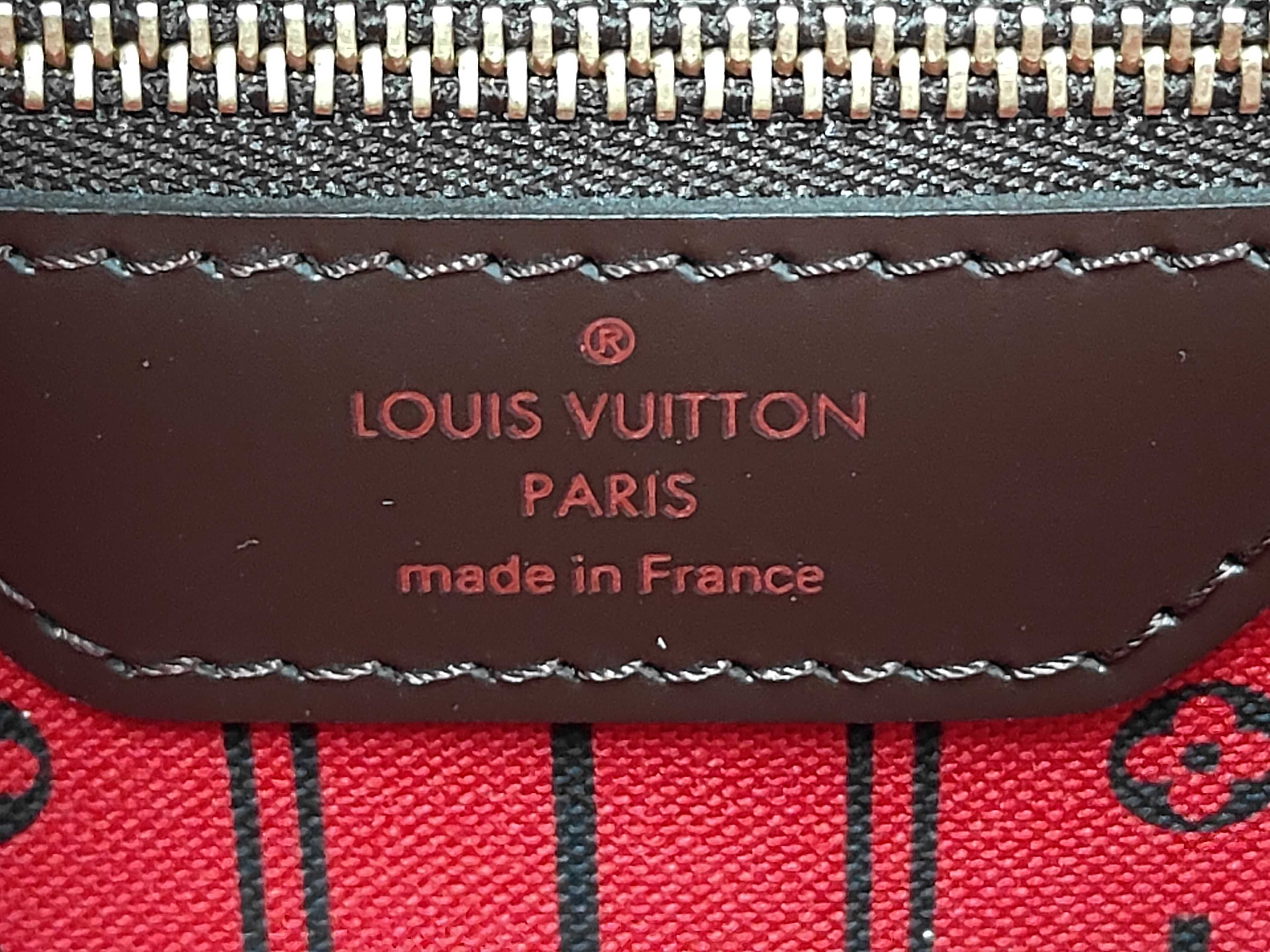 Damier Neverfull MM Tote Bag — view 9