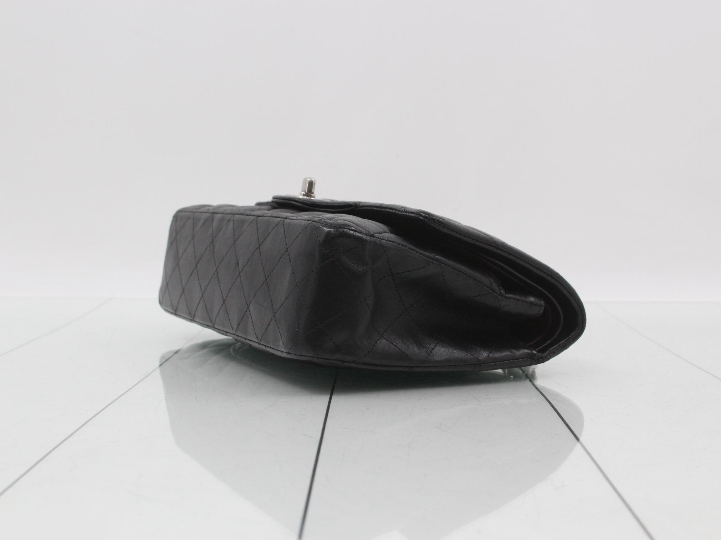 Lambskin W-Flap 25 Shoulder Bag, Item No. 16 — view 6