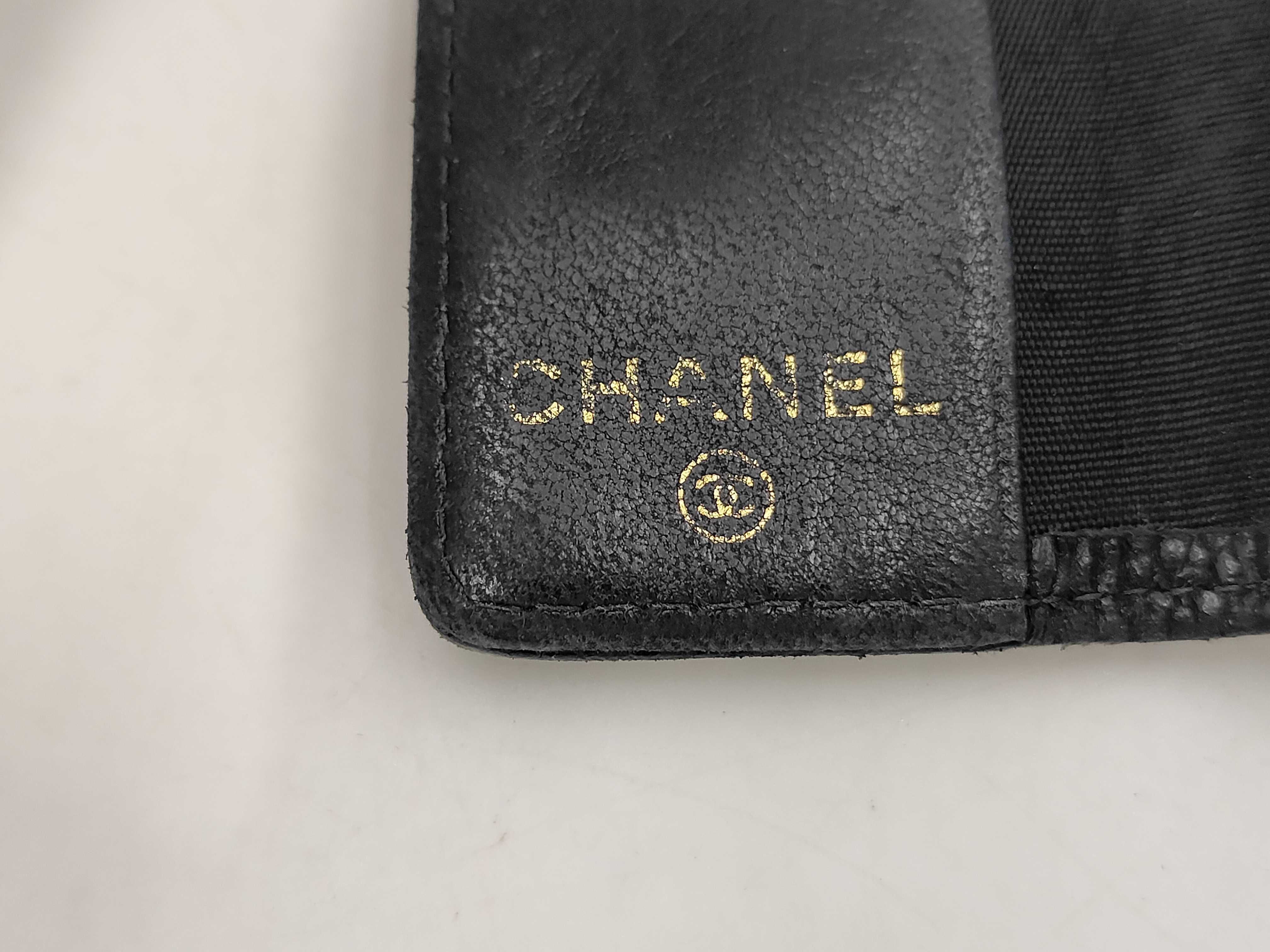 6-ring key case/key holder, Coco Mark, caviar leather, black, gold hardware, A13502 — view 11