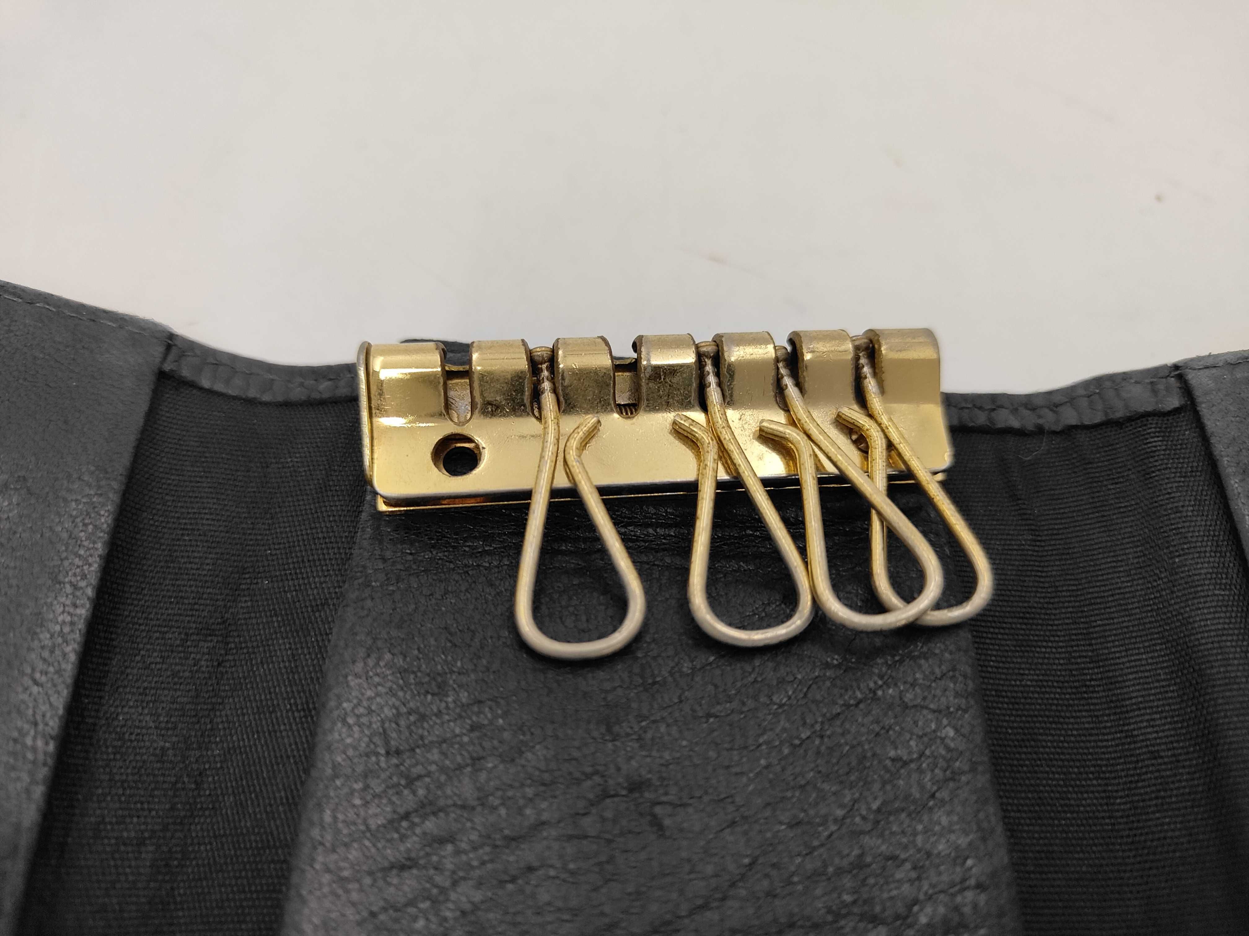 6-ring key case/key holder, Coco Mark, caviar leather, black, gold hardware, A13502 — view 9