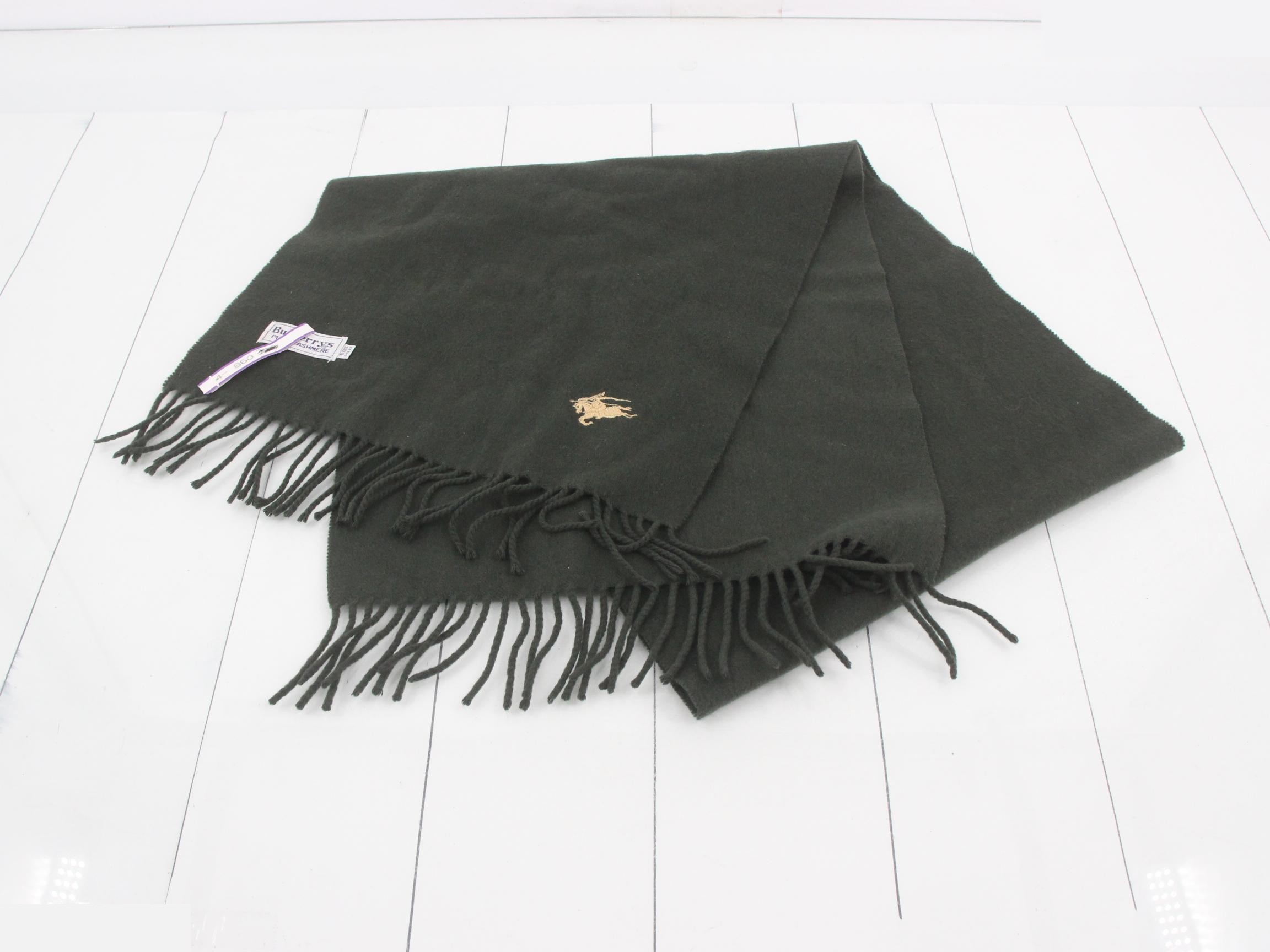 Burberrys Wool Scarf, Dark Green, 100% Cashmere — view 2