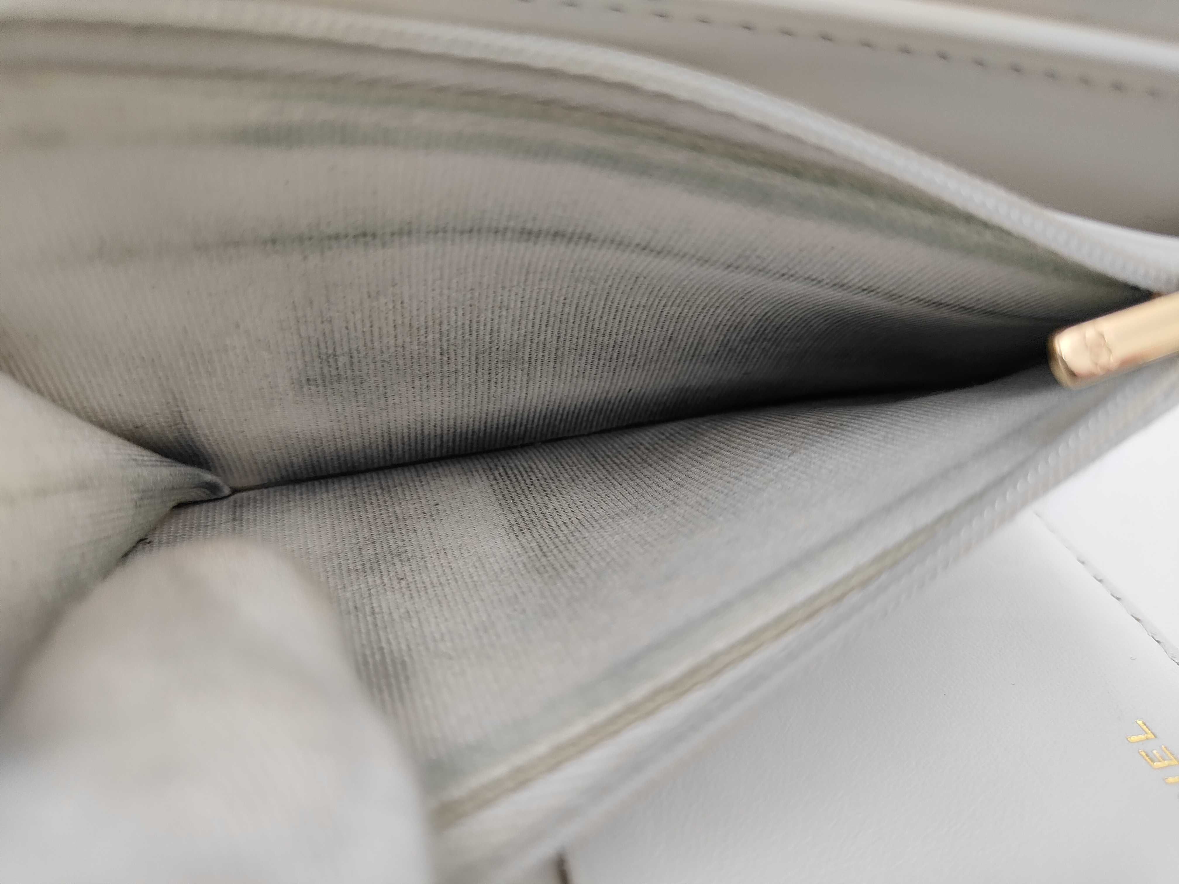 Long Wallet, Caviar Leather, Matelassé, Random Number, Coco Mark, White Wallet — view 5