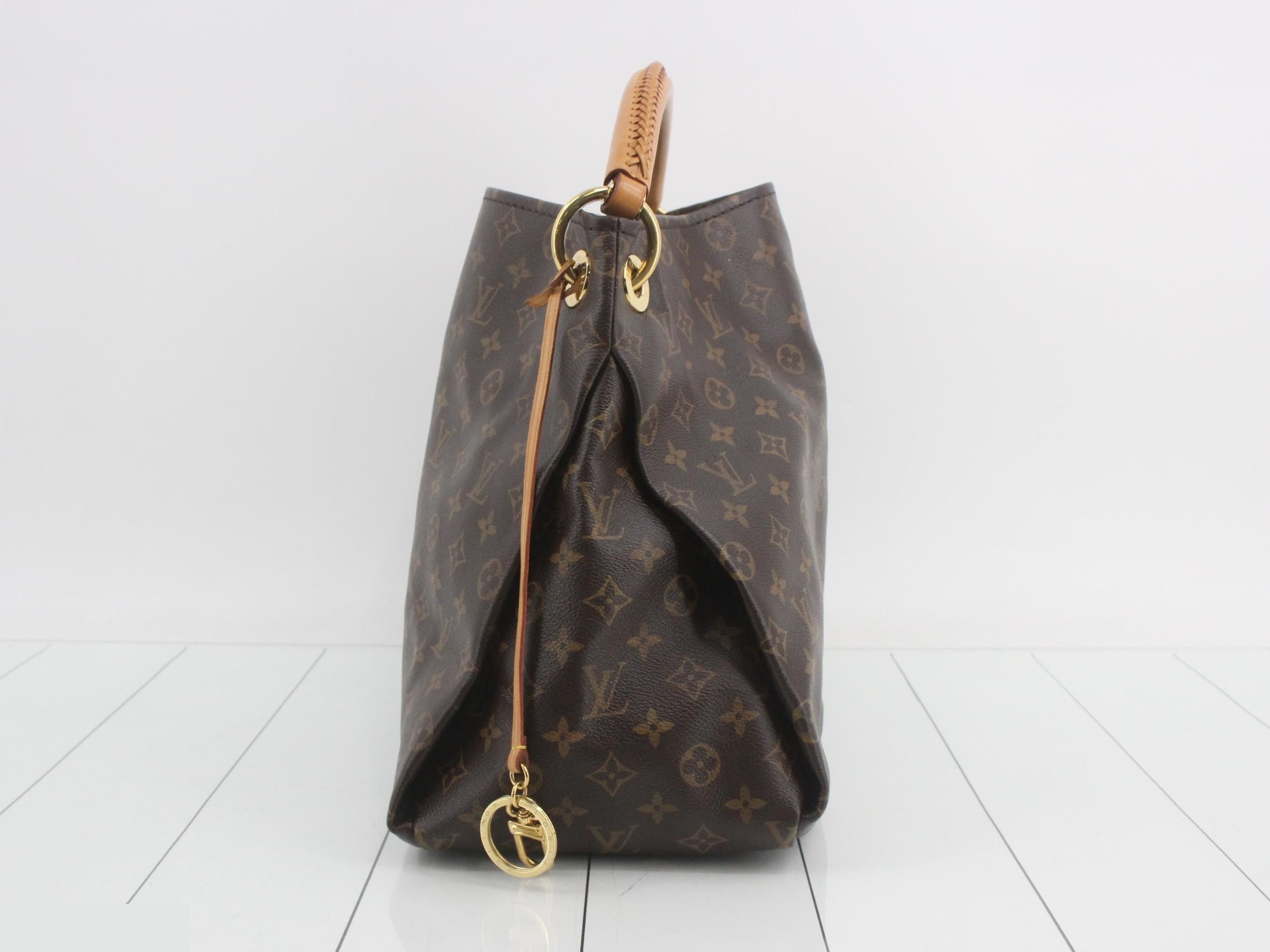 Monogram Artsy MM Shoulder Bag — view 3