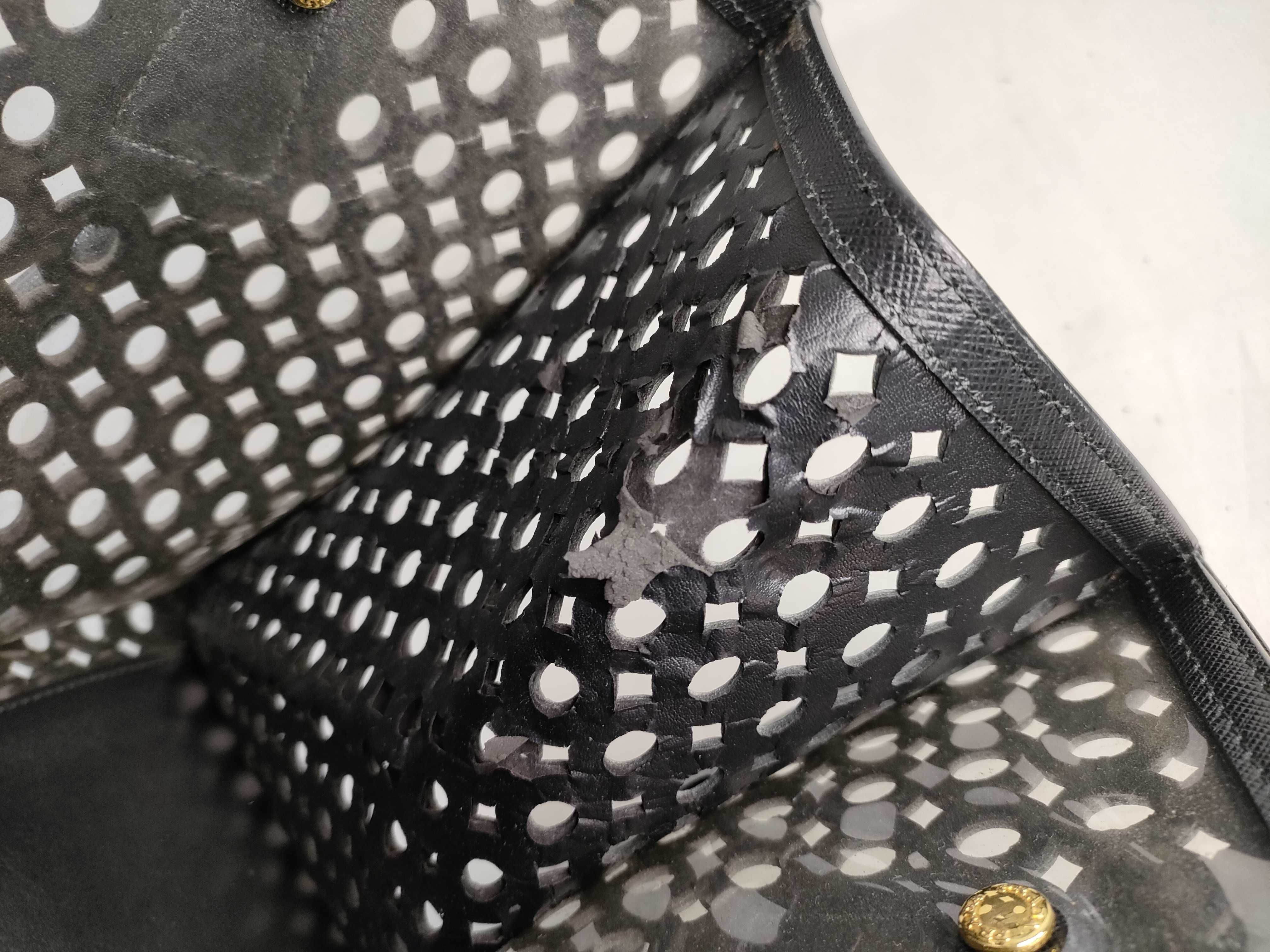 Saffiano Lux Leather Tote Bag, Black BR5016 Tote Bag — view 8
