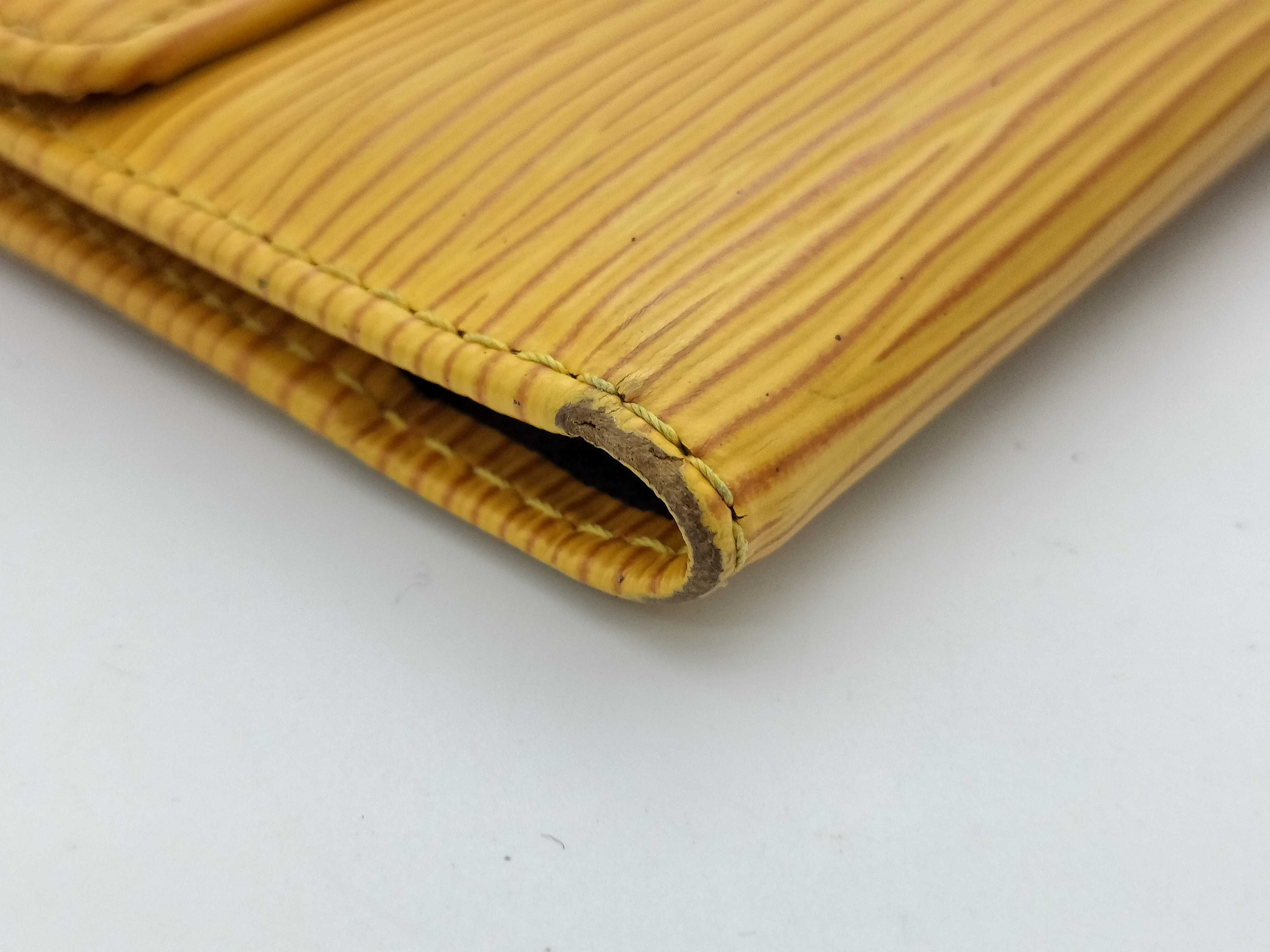 Epi Portefeuille International Wallet — view 5