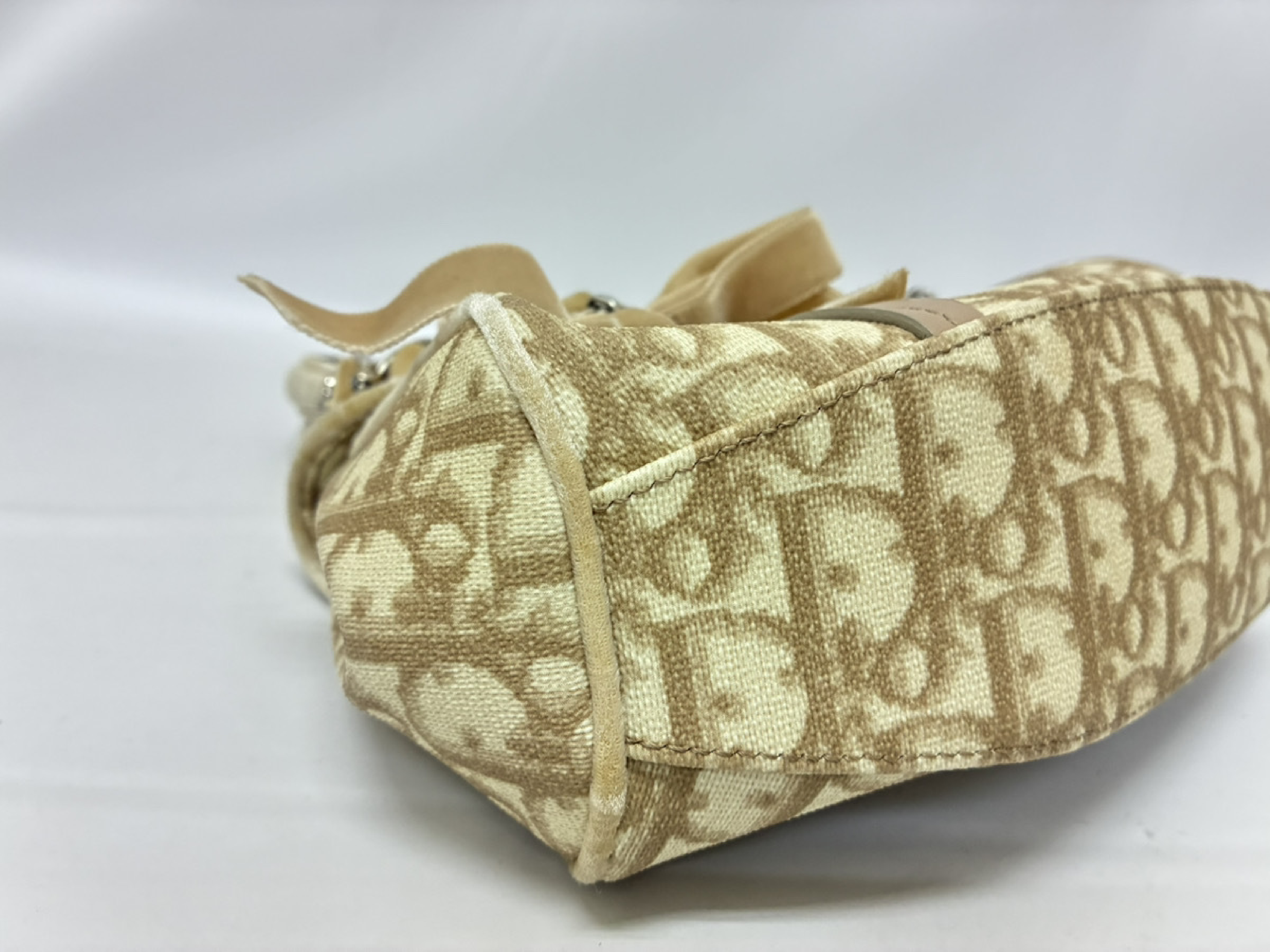Romantic Trotter 01-RU-1005 Handbag — view 3