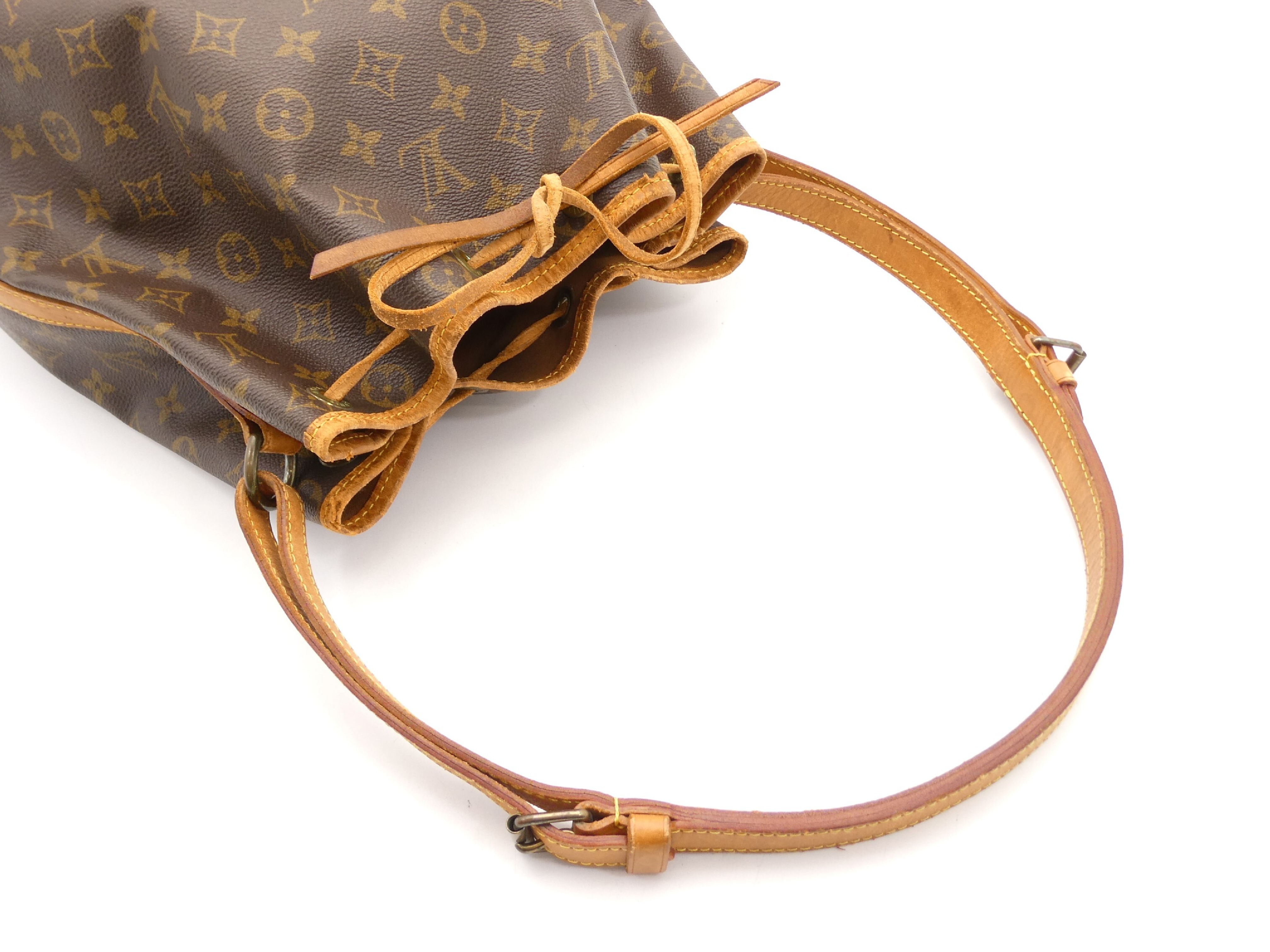 Monogram Noé Shoulder Bag — view 6