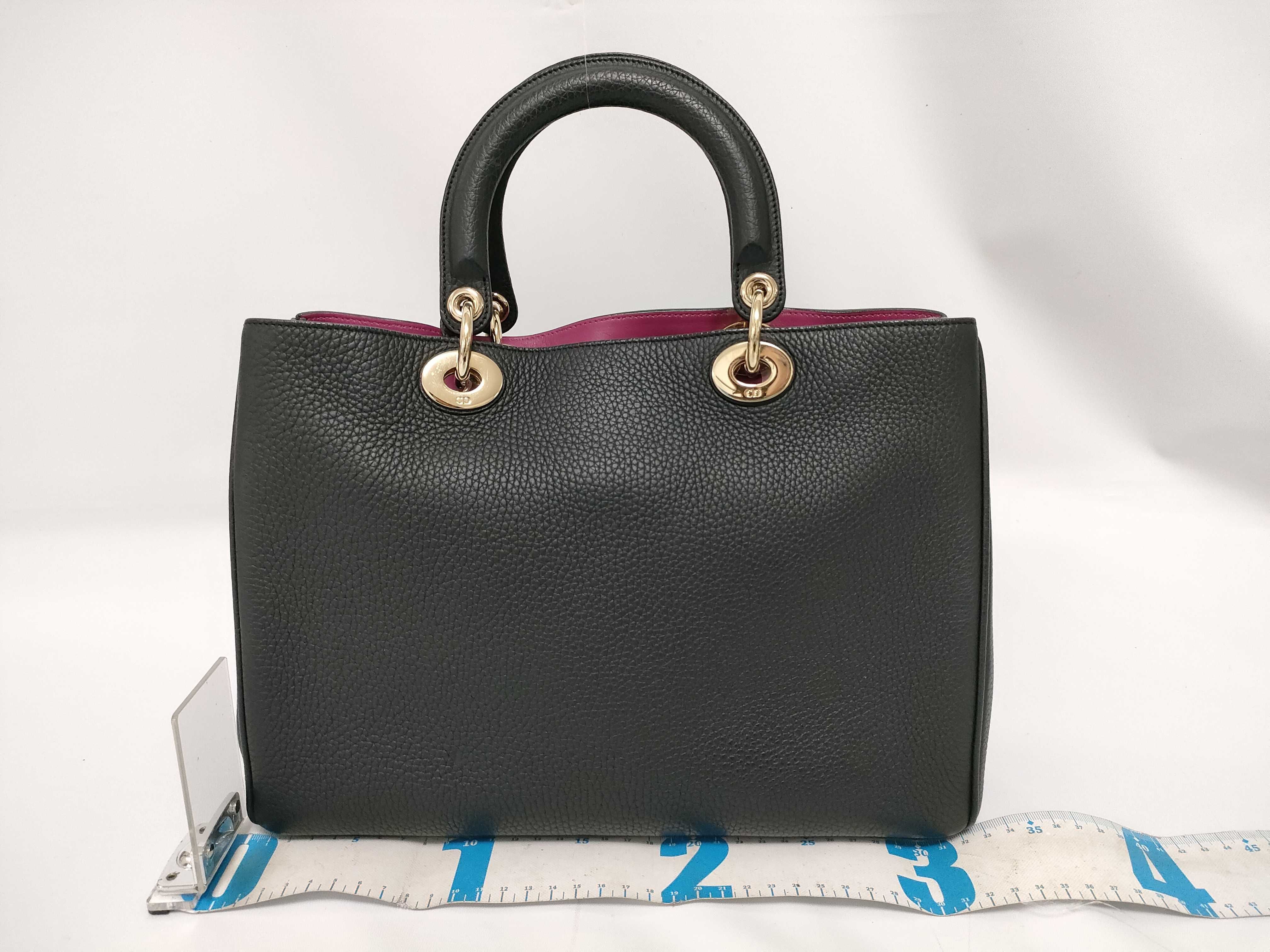 Diorissimo Black Grained Calf Leather Medium Handbag — view 2