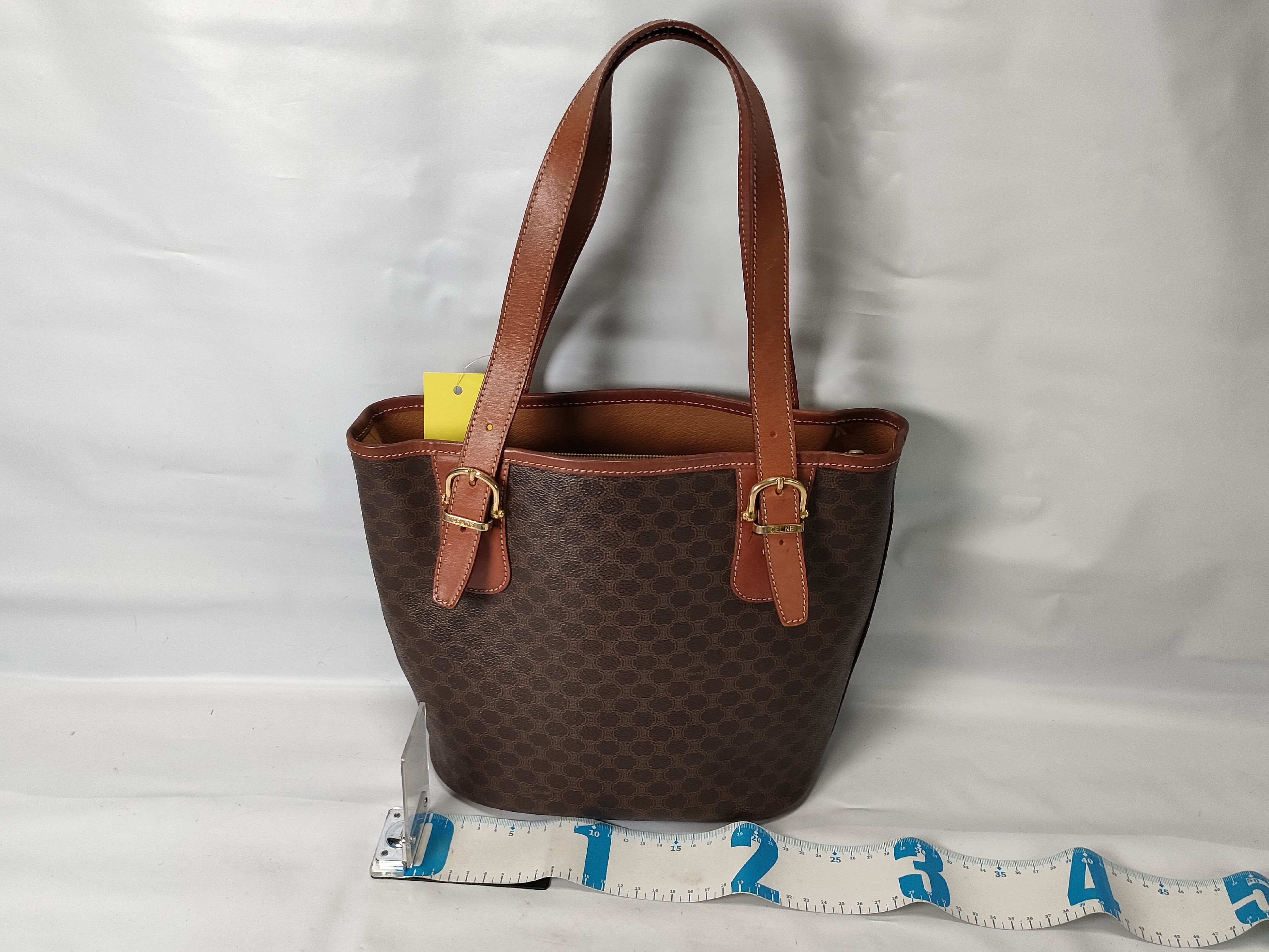 handbag — view 2