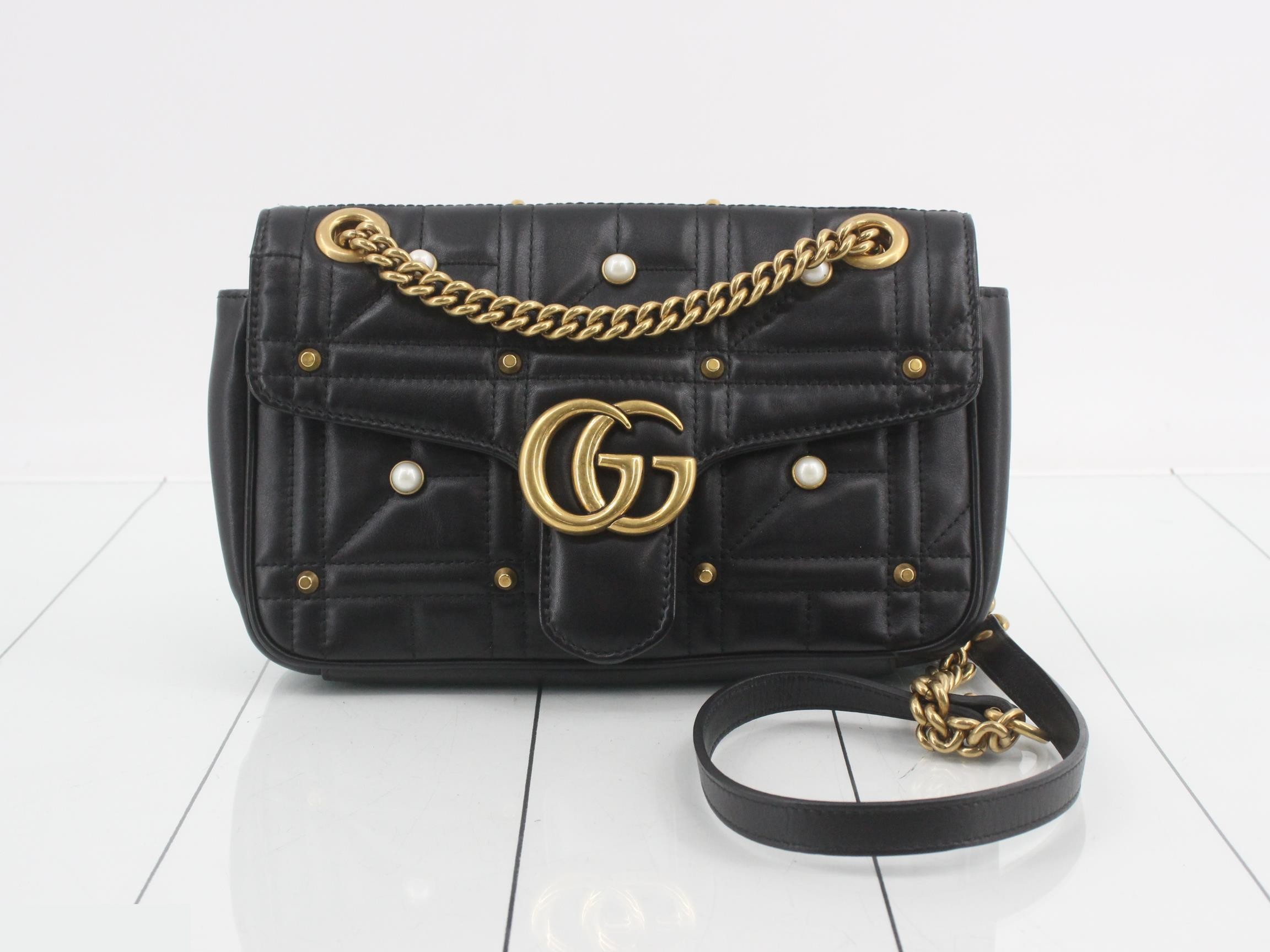 GG Marmont Quilted Shoulder Bag