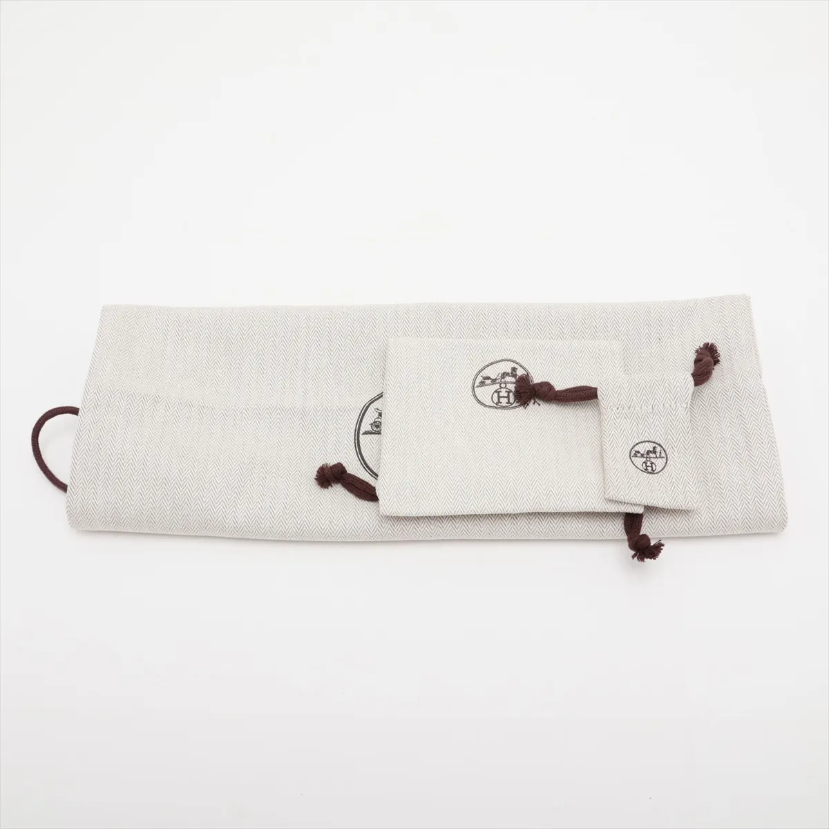 Hermès Della Cavalleria, Veau Epsom leather, Craie, silver hardware, G: 2026 — view 11