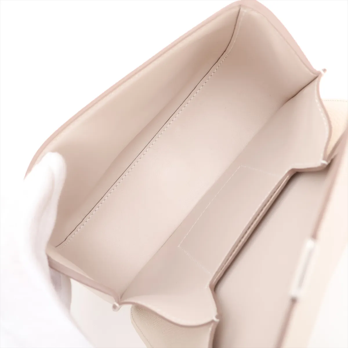 Hermès Della Cavalleria, Veau Epsom leather, Craie, silver hardware, G: 2026 — view 6