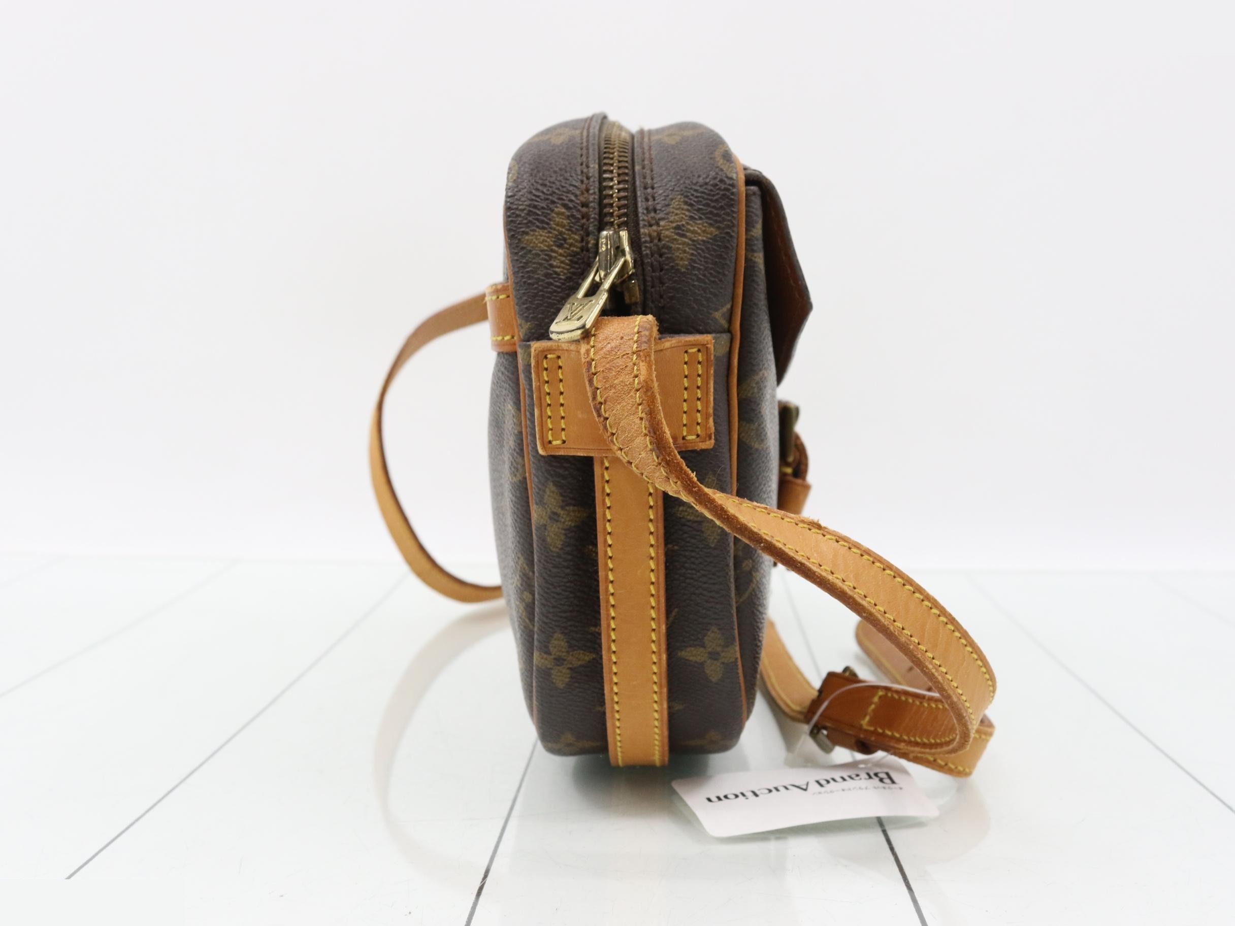 Jeune Fille 25 Monogram M51226 — view 4