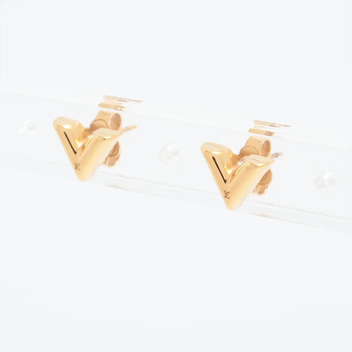 M68153 Essential V LE1201 Earrings (Pair) GP Gold - — view 3