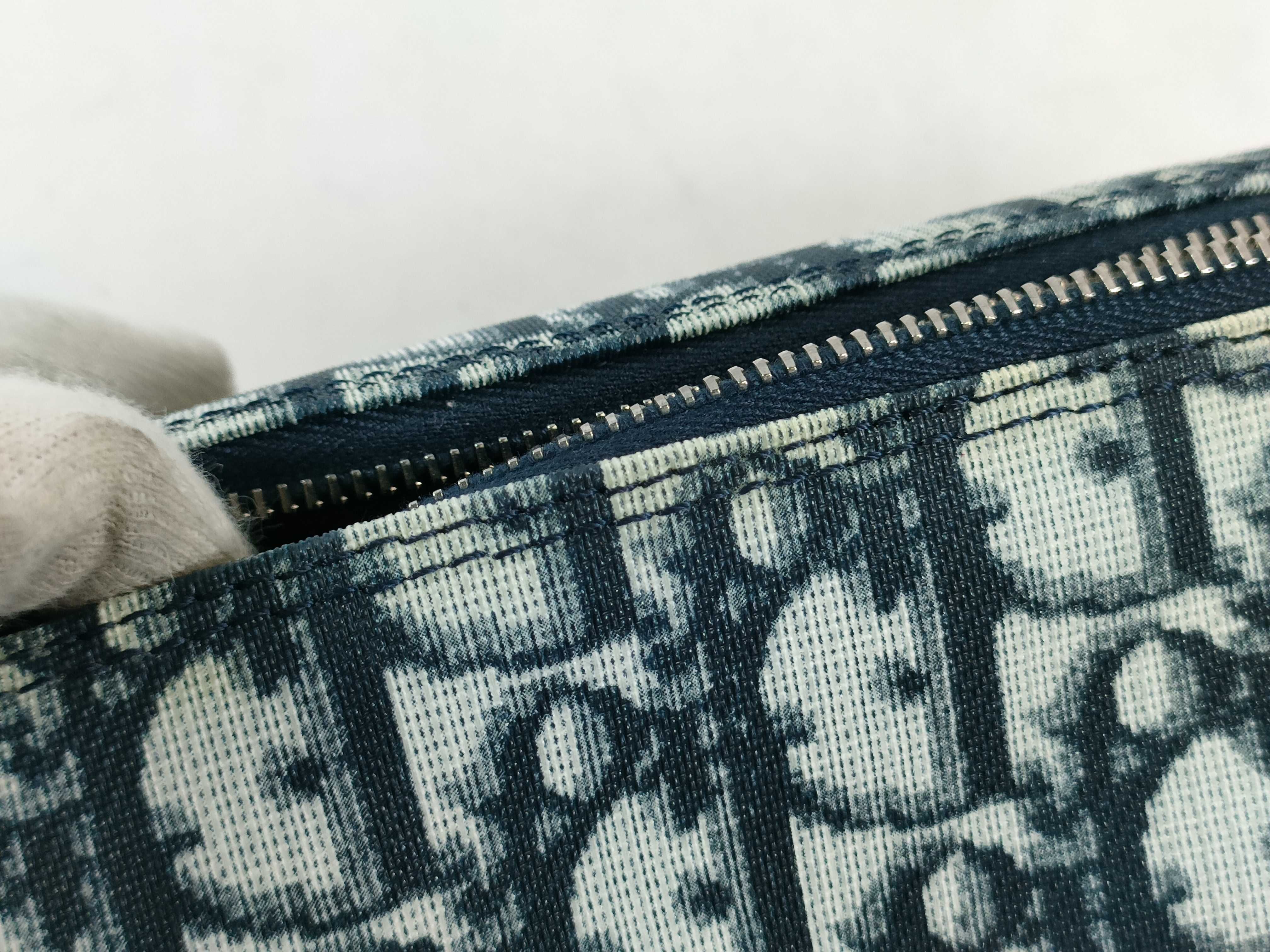 Trotter Pouch Navy Pouch — view 8