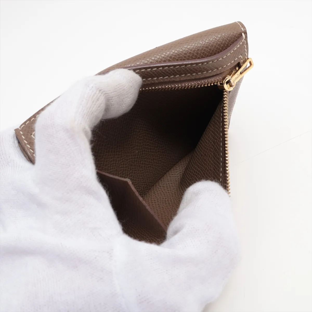 Bearn Compact Vaux Epson Compact Wallet Etoupe Gold Hardware Z:2021 — view 5