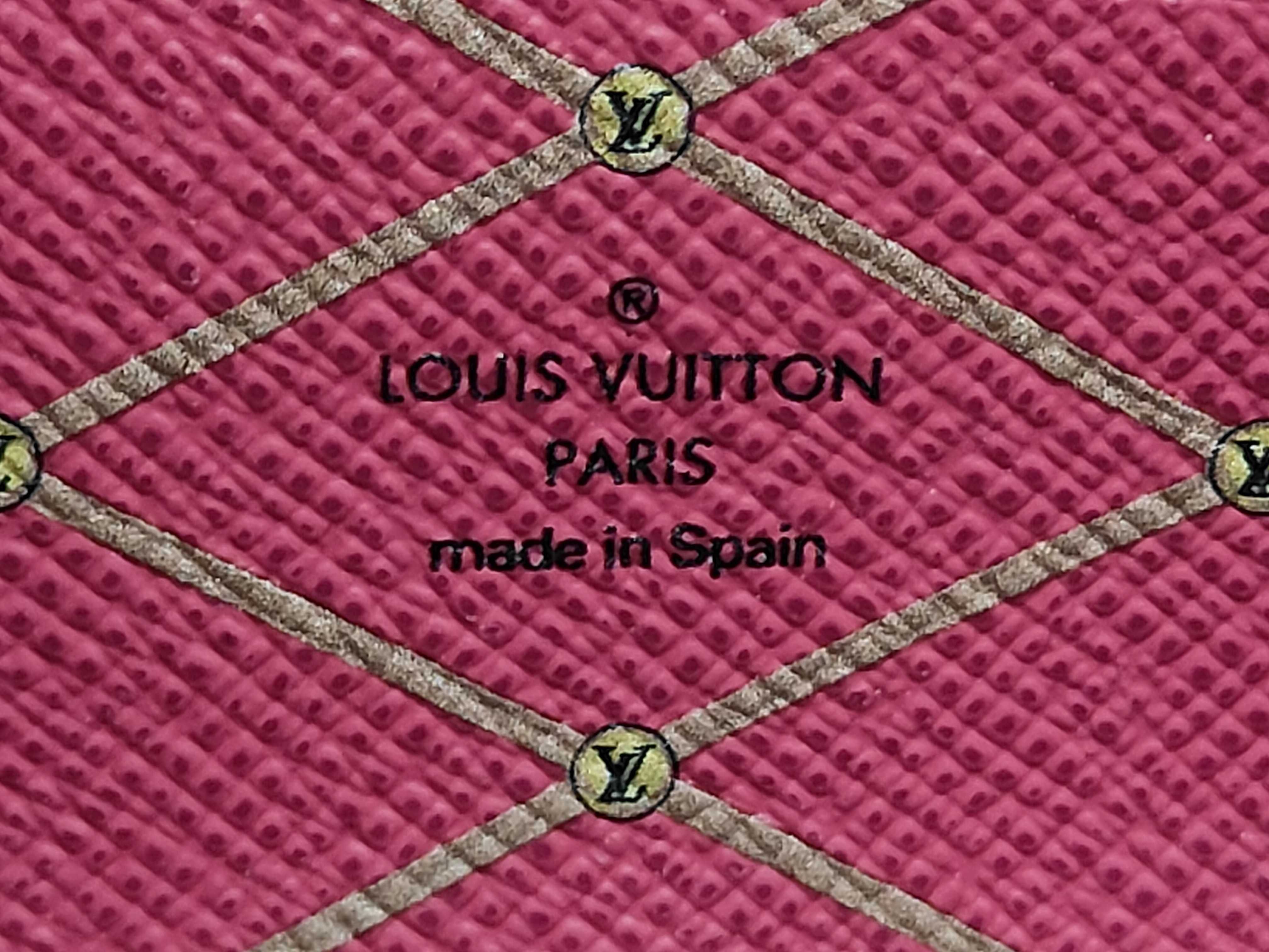 LV Pochette Weekend Shoulder Bag — view 8