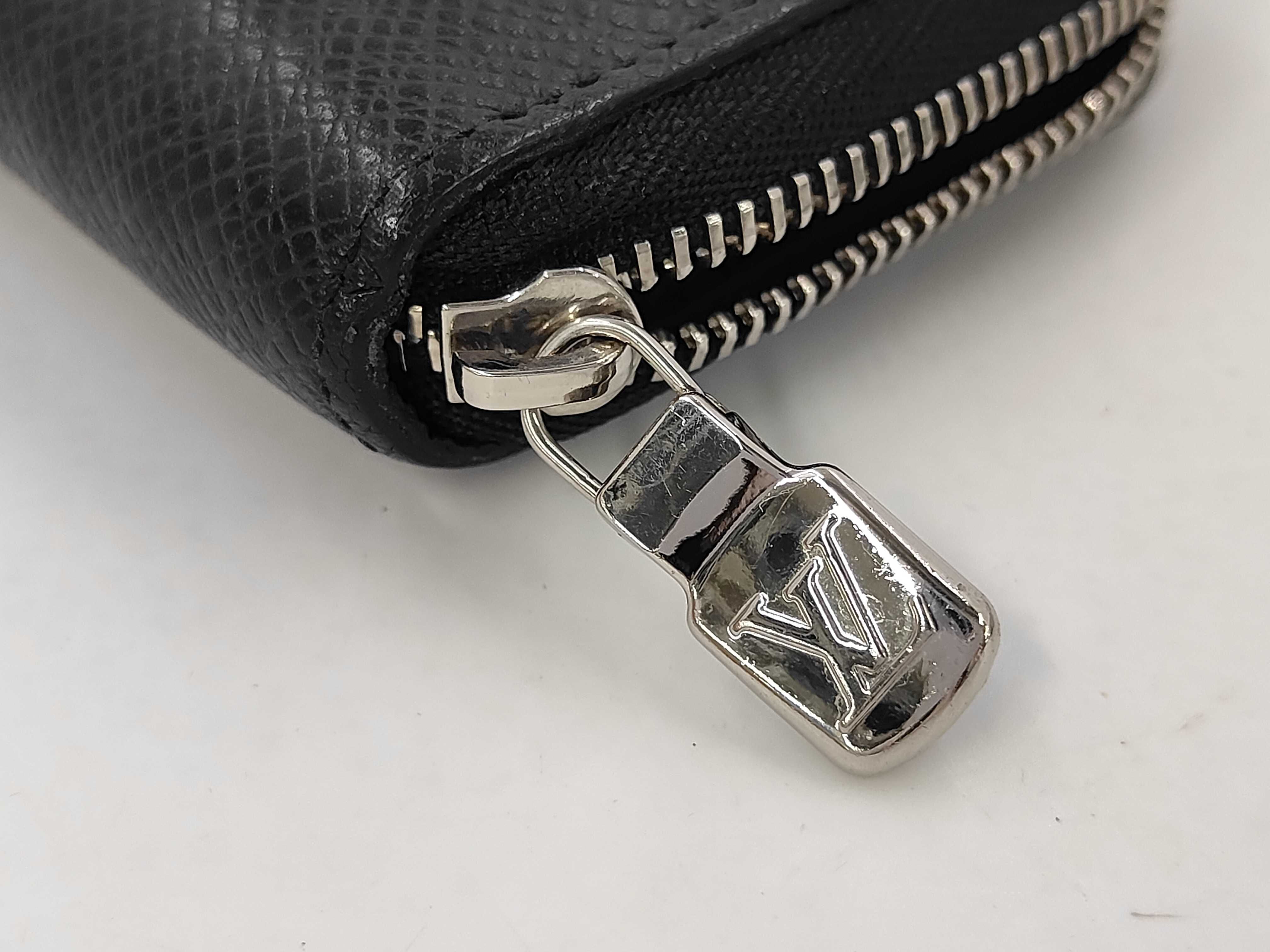 Taiga Zippy Coin Purse M30511 Coin Case — view 3
