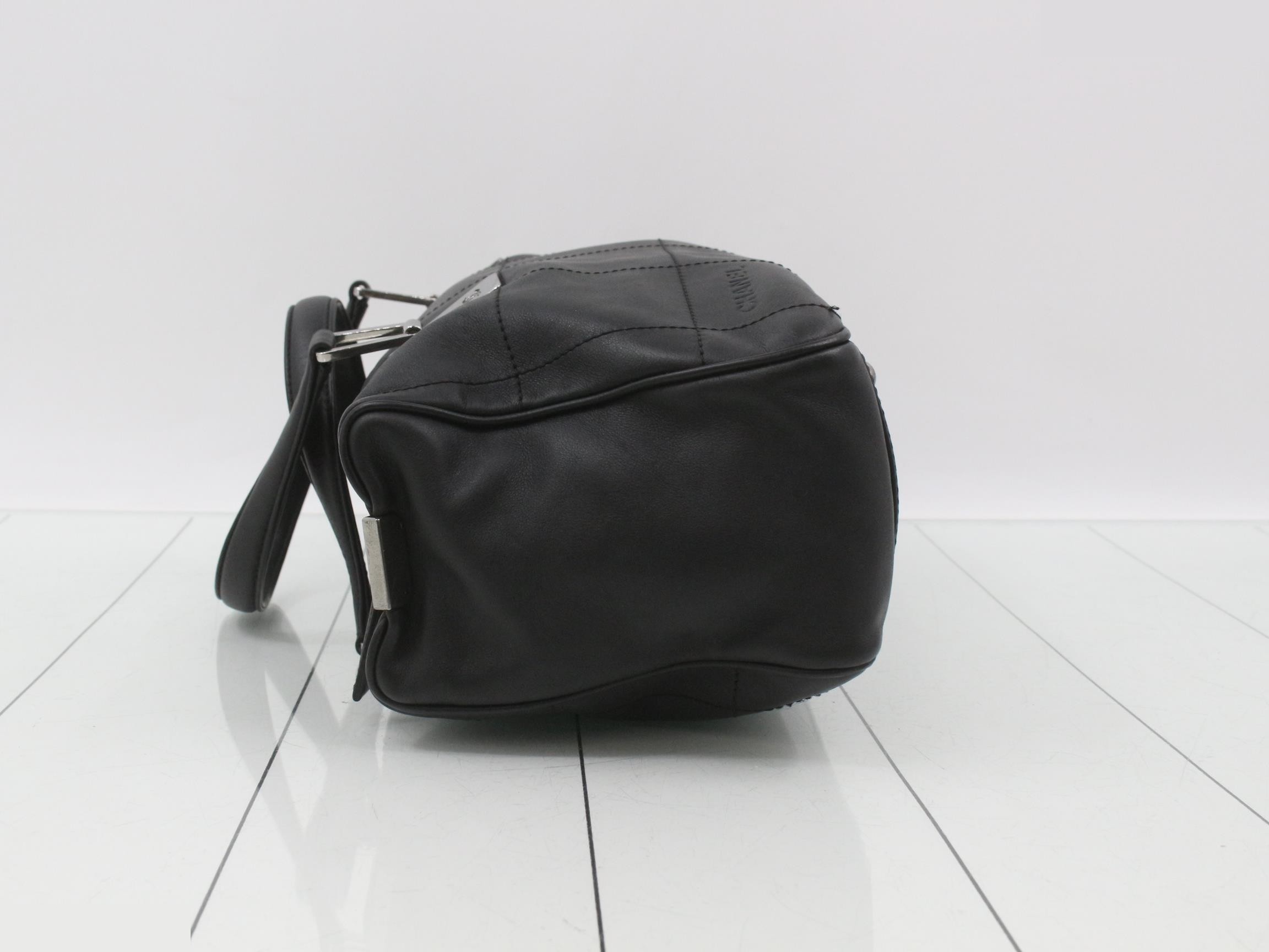 Chocolate bar mini Boston bag, lambskin, black, with sticker, item number 7. — view 4