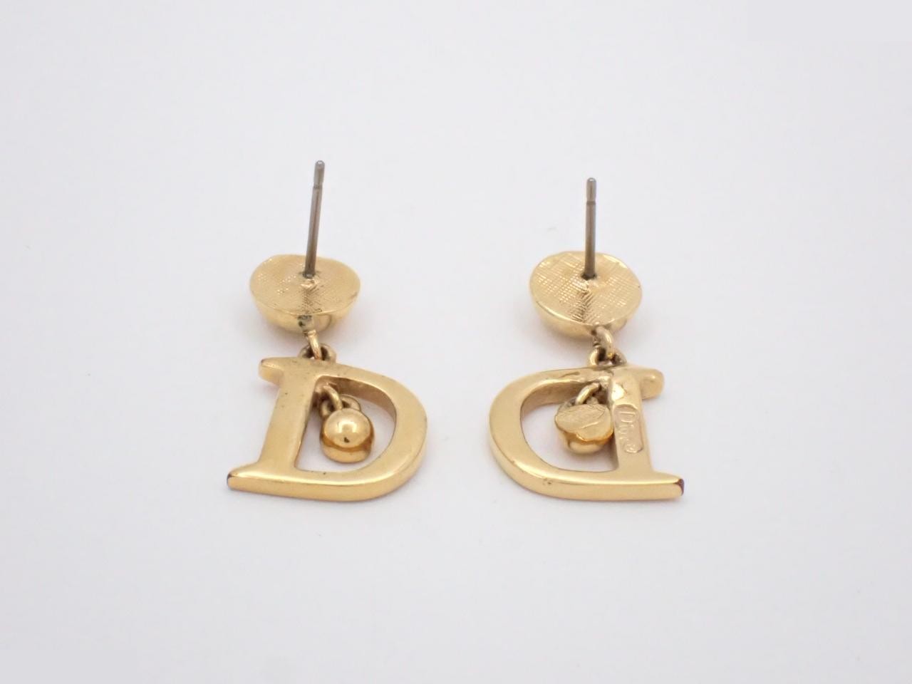 earrings — view 2