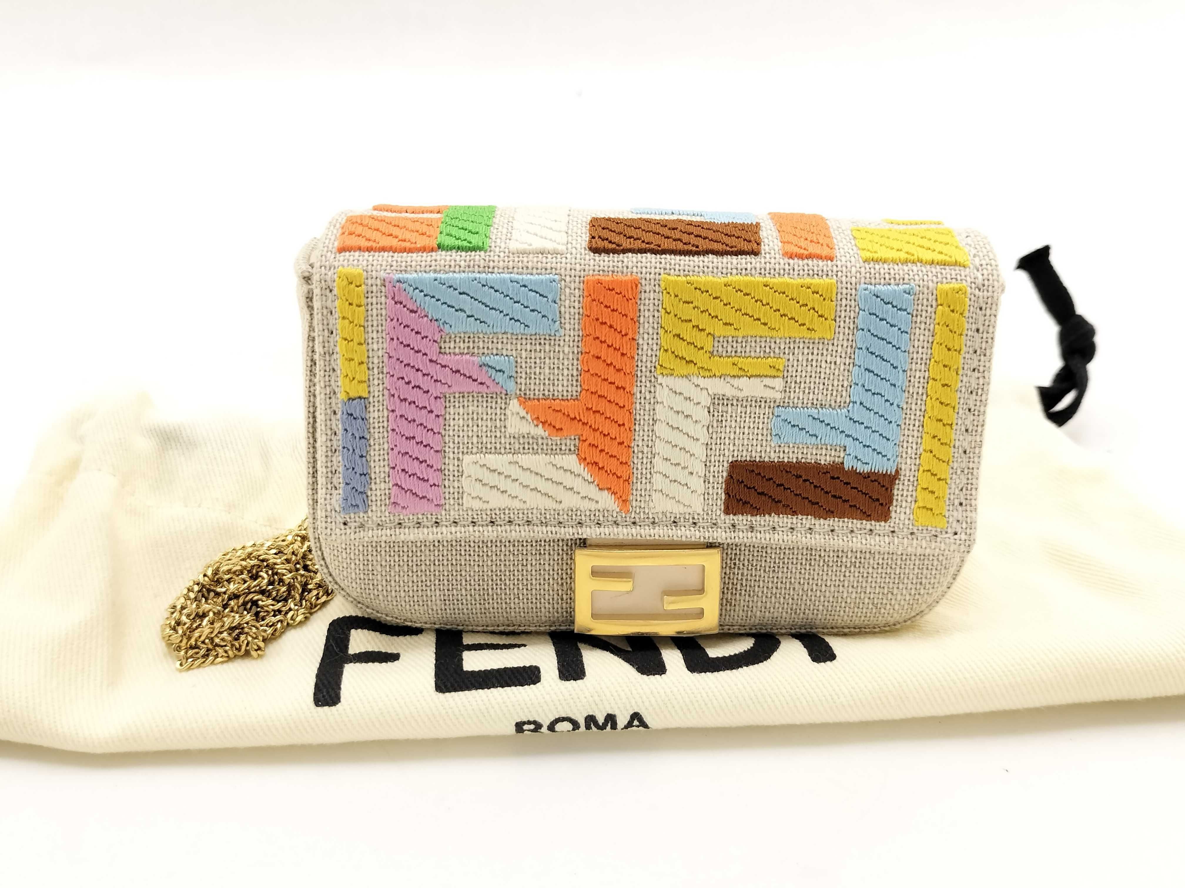 chain shoulder bag pouch