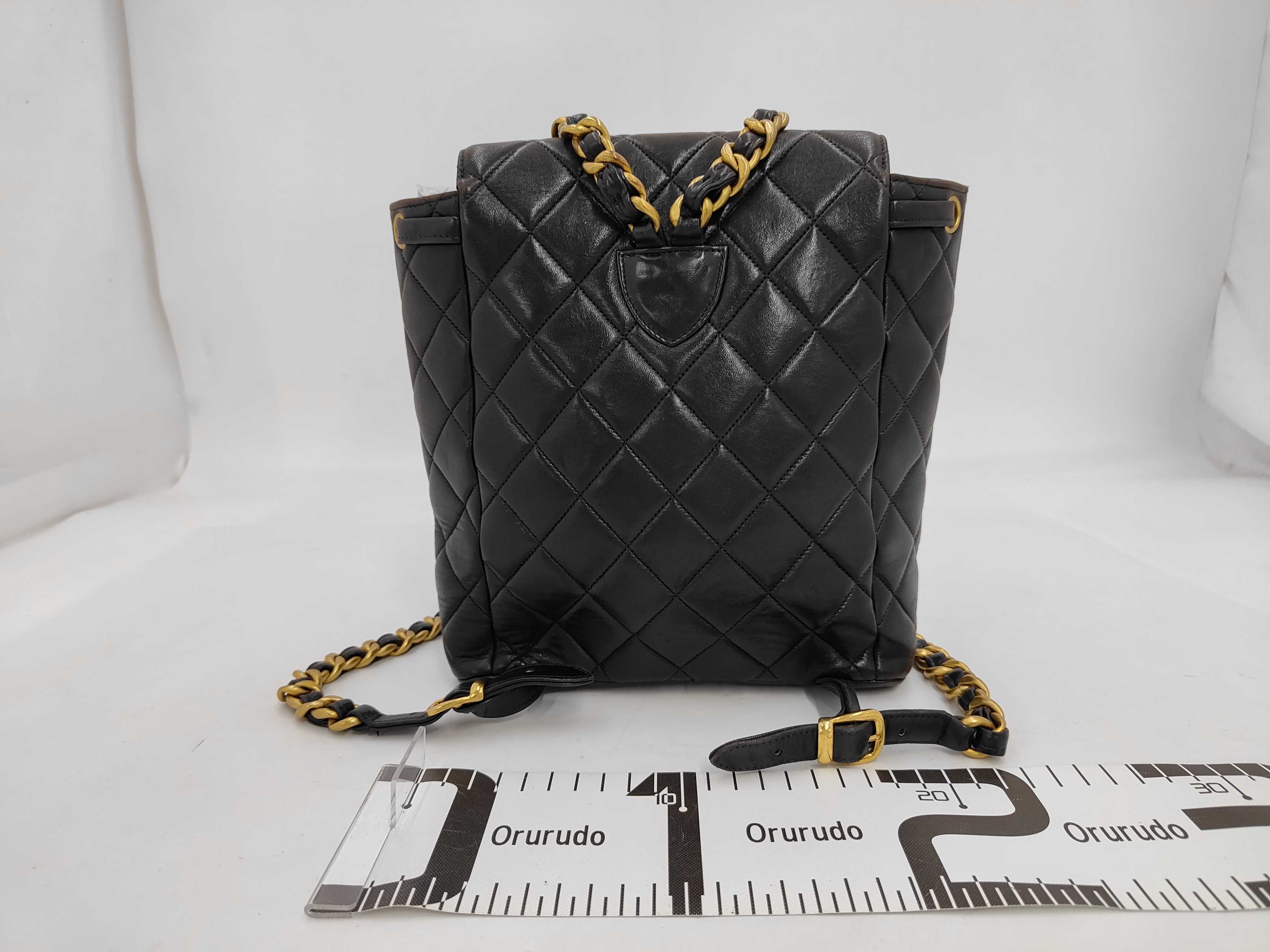 Matelassé Backpack, Turnlock Closure, Lambskin, with Seal and Card. — view 2