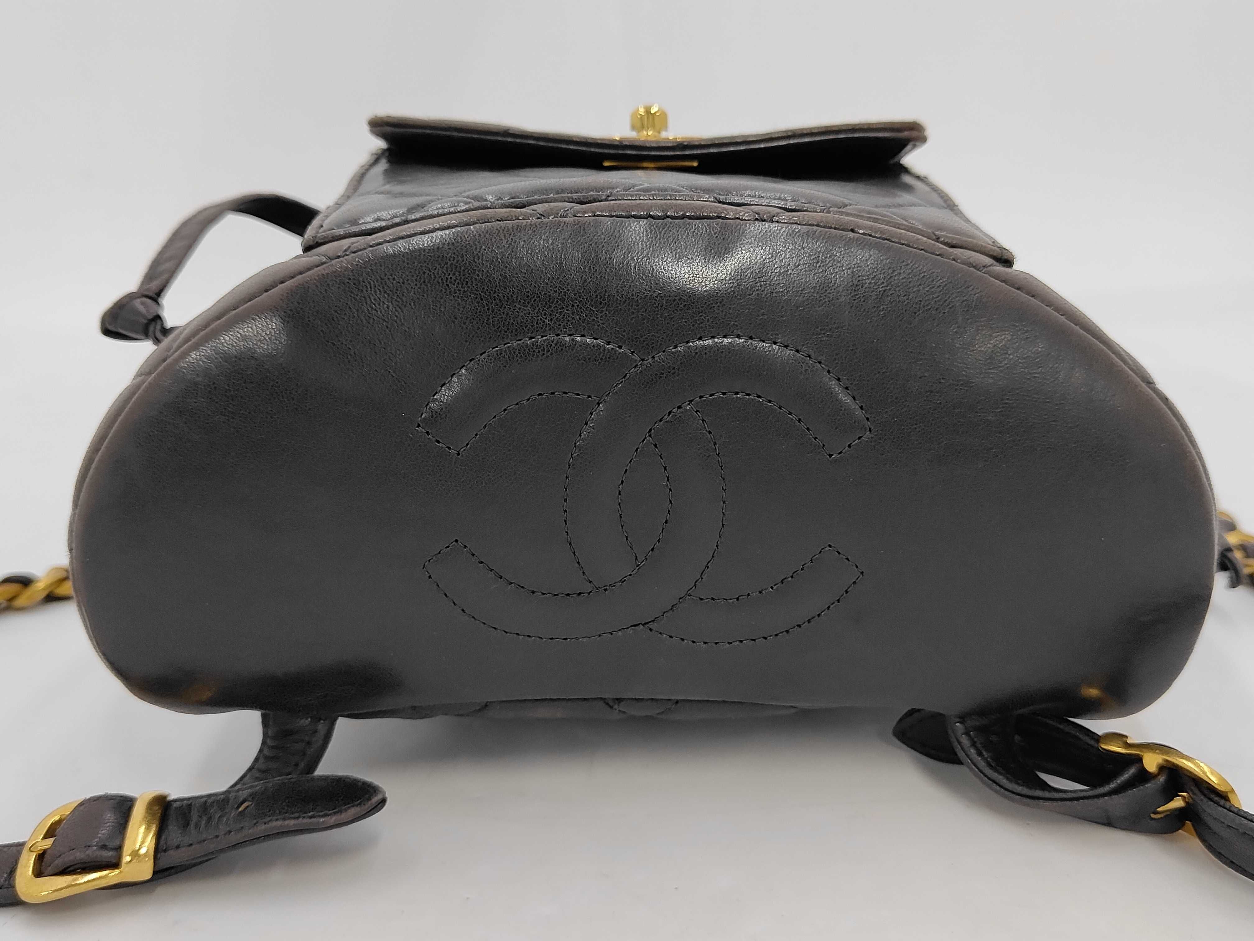 Matelassé Backpack, Turnlock Closure, Lambskin, with Seal and Card. — view 6