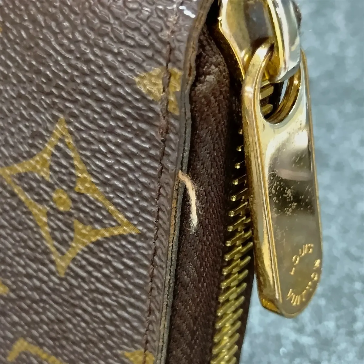 Monogram Zippy Wallet M60017 SP4163 Brown Round Zip Wallet — view 15