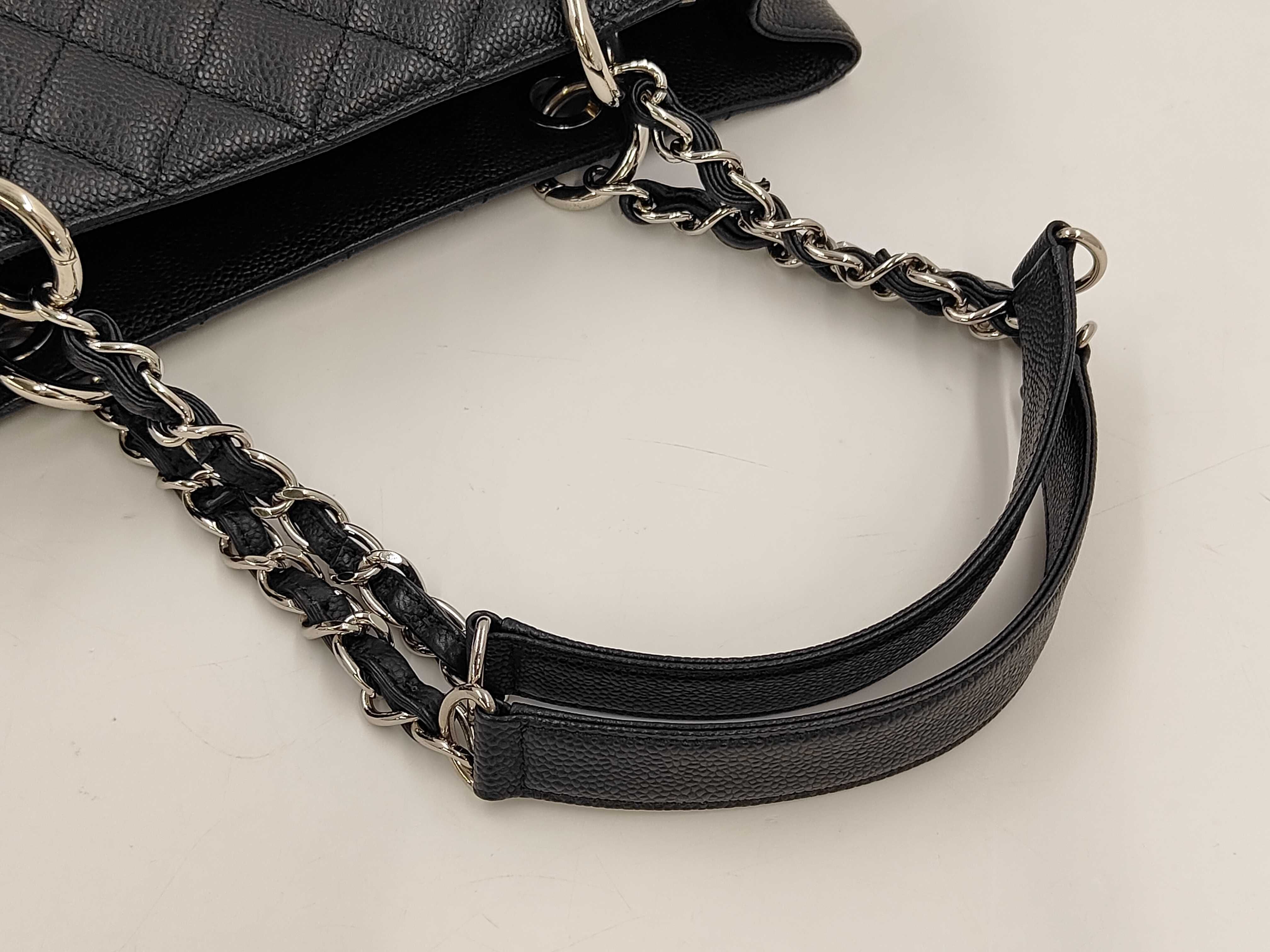 GST Caviar Skin Chain Tote Bag — view 5