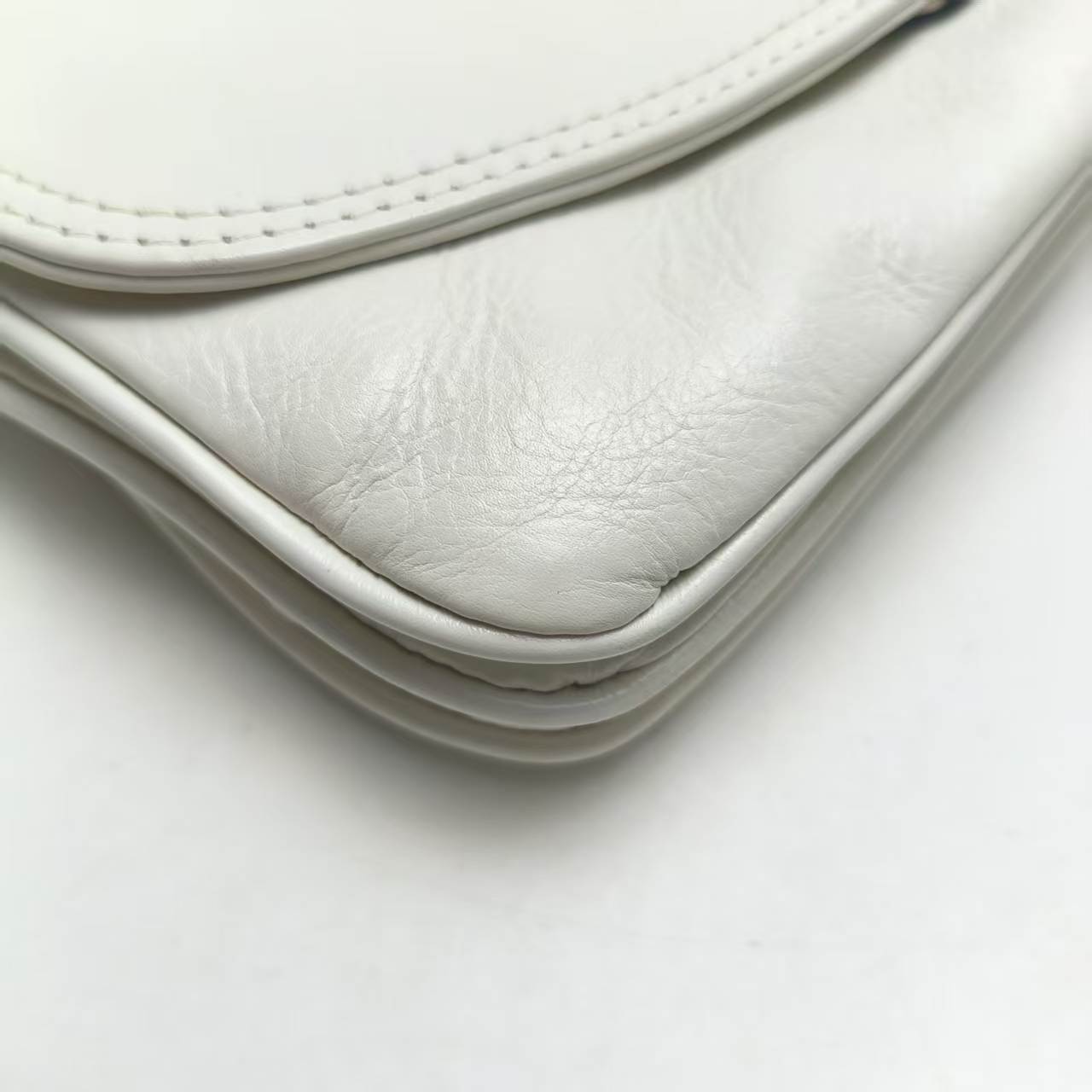 【*Shipped from: China*】BALENCIAGA Leather Shoulder Bag — view 4