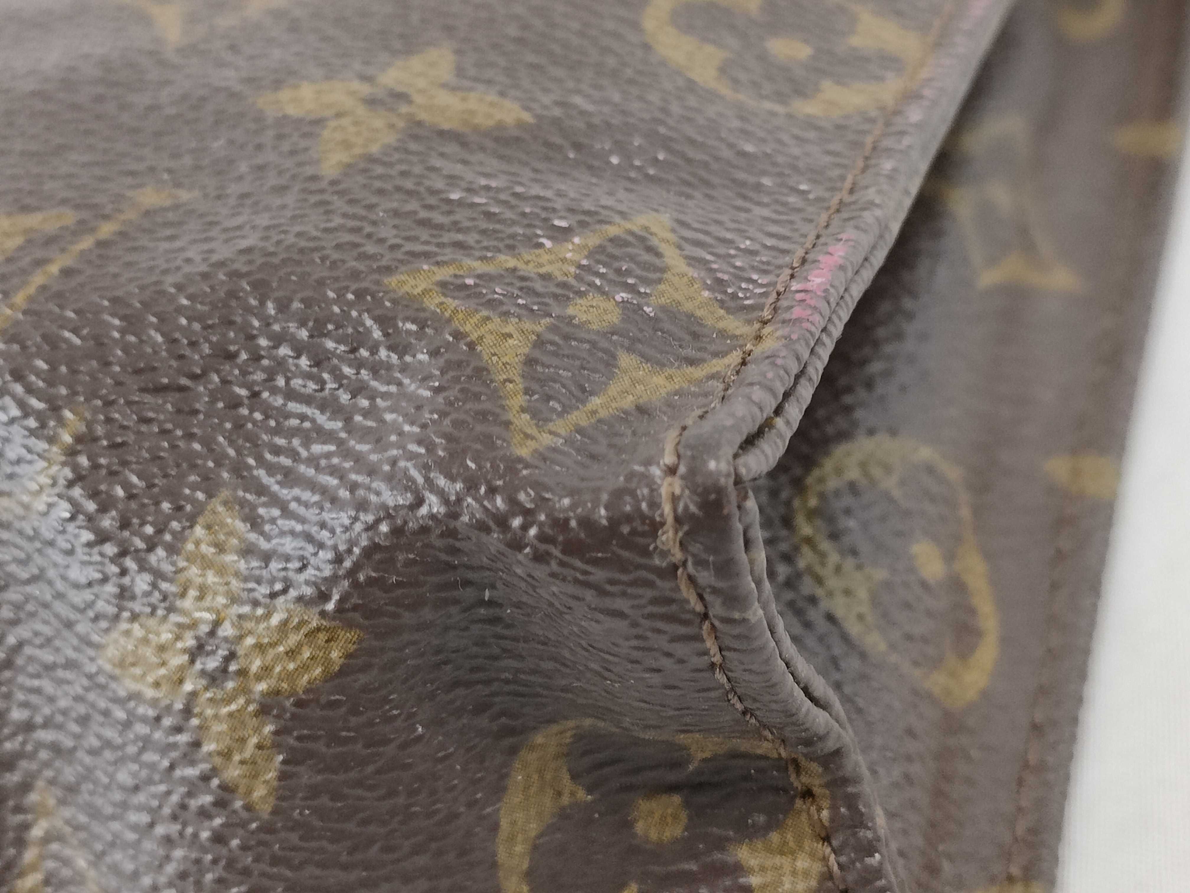 Monogram Louis Vuitton Monogram Pochette Toilette 26 Pouch M47542 821 Pouch — view 4